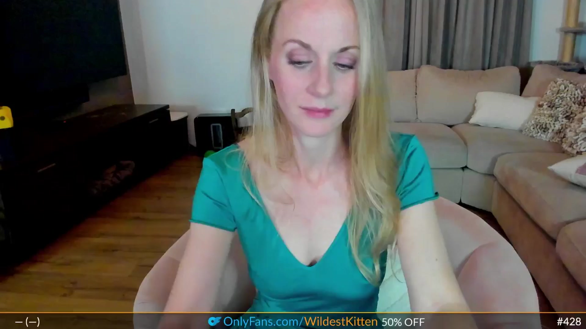 Gallery image thumbnail from WildestKitten's myfreecams stream on, 04/26/2025, 23:25 image 13 of 20