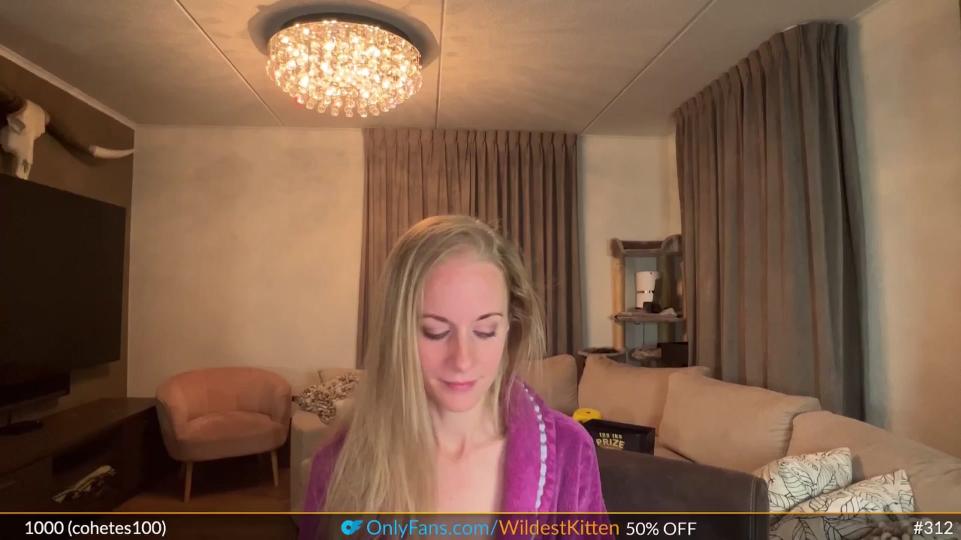 Gallery image thumbnail from WildestKitten's myfreecams stream on, 05/07/2025, 01:10 image 12 of 20