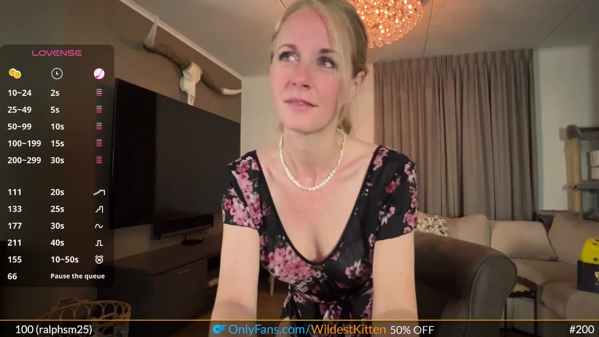 Gallery image thumbnail from WildestKitten's myfreecams stream on, 05/15/2025, 03:21 image 3 of 20