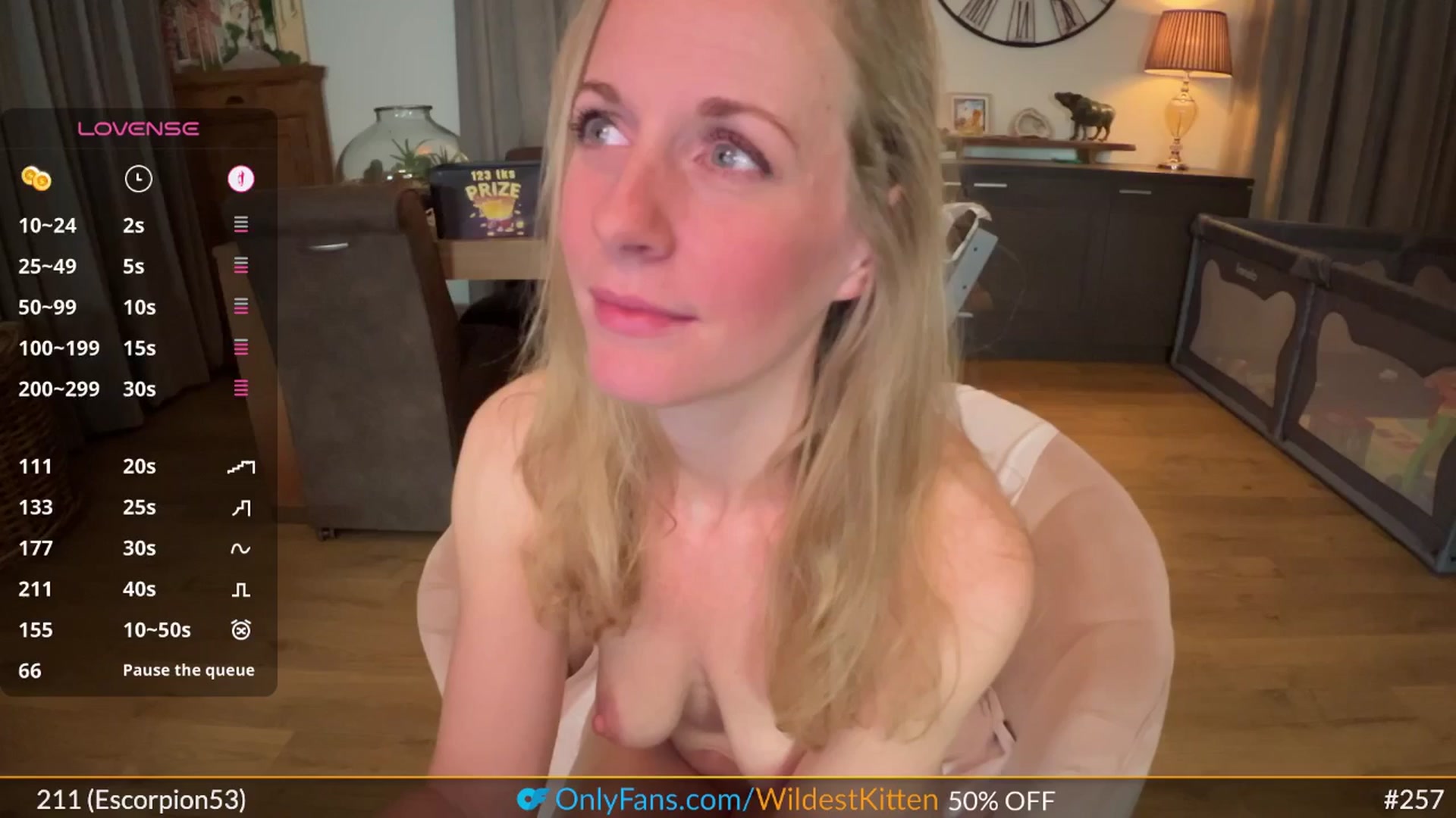 Gallery image thumbnail from WildestKitten's myfreecams stream on, 05/19/2025, 03:55 image 11 of 20