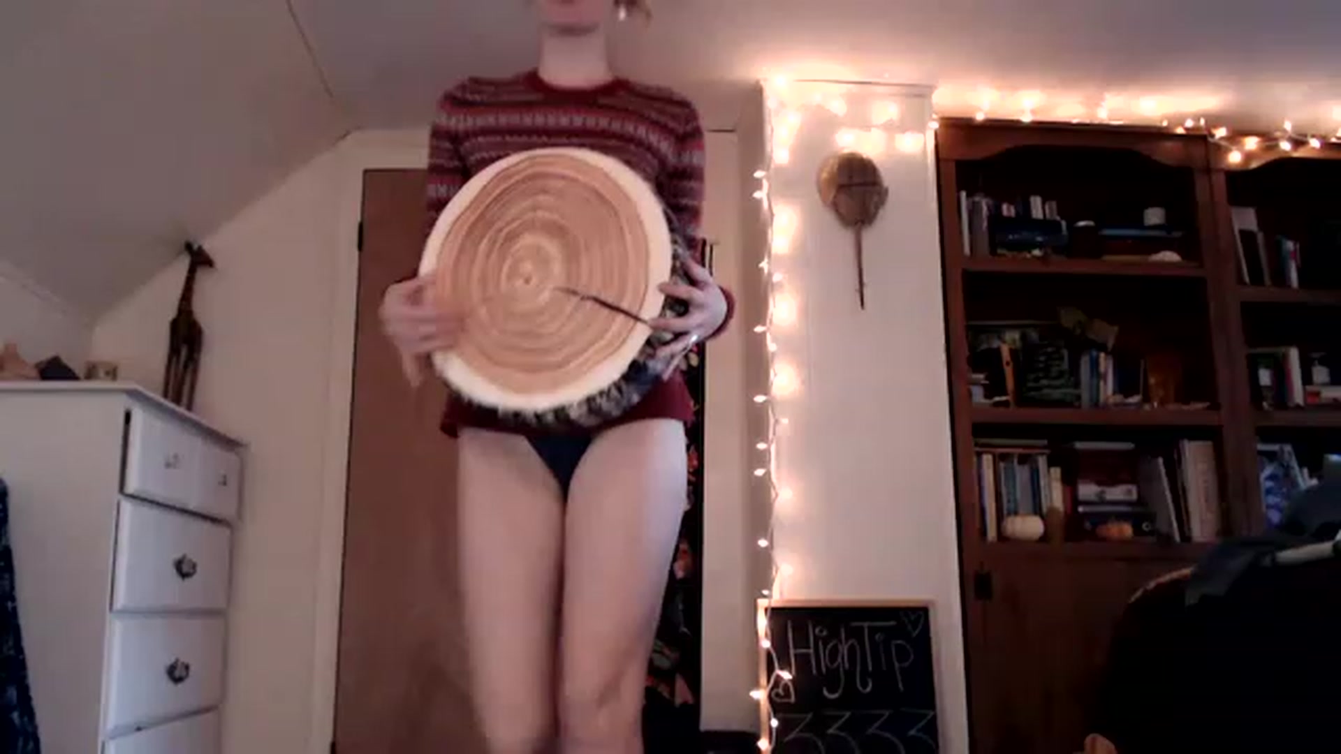 Gallery image thumbnail from WildflowerEm's myfreecams stream on, 11/20/2022, 22:06 image 2 of 20