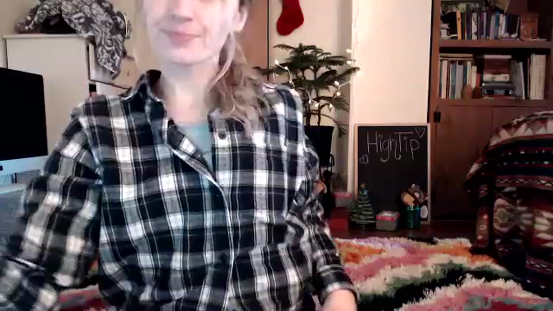 Gallery image thumbnail from WildflowerEm's myfreecams stream on, 12/09/2022, 21:20 image 2 of 20