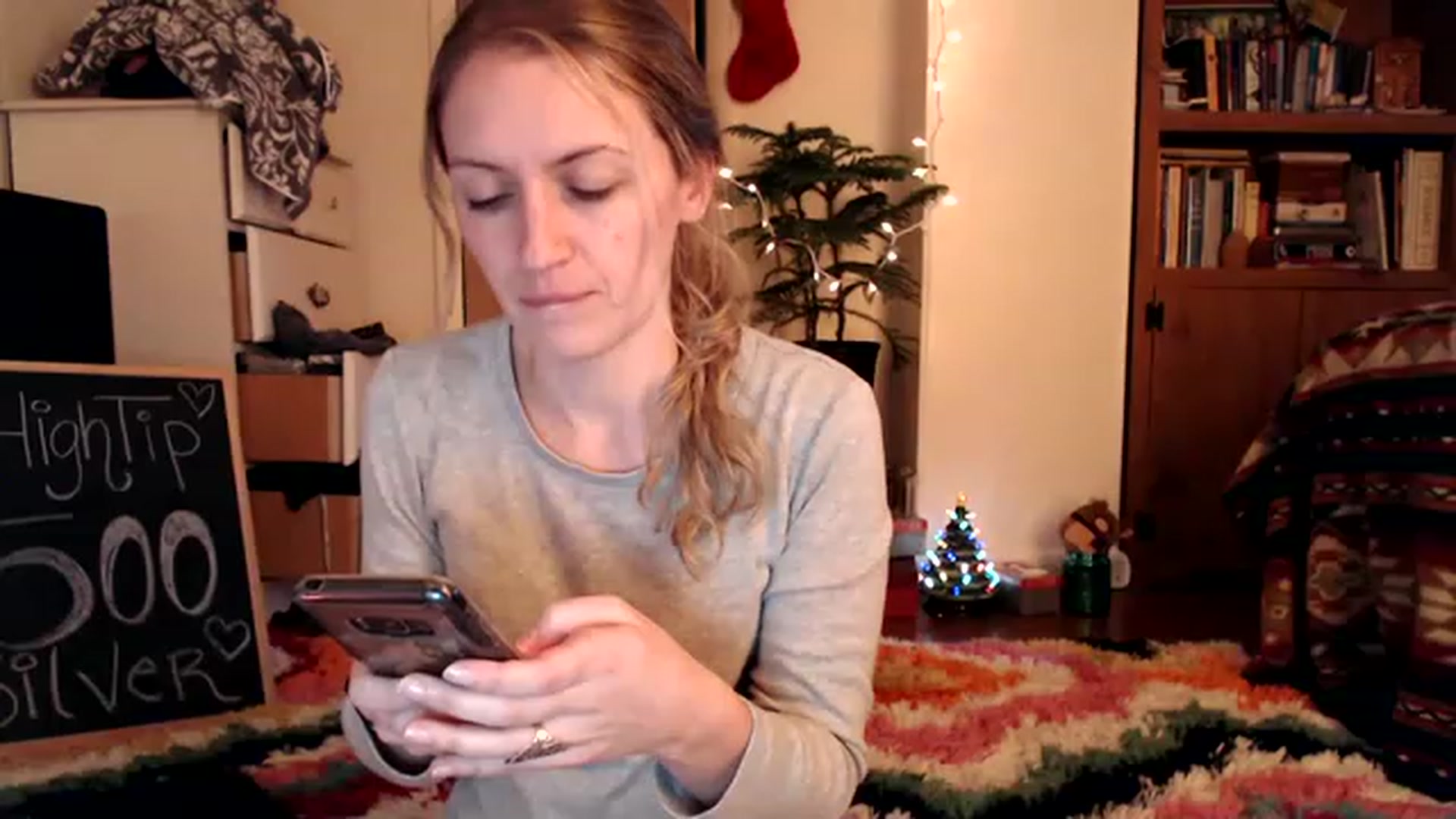 Gallery image thumbnail from WildflowerEm's myfreecams stream on, 12/09/2022, 21:20 image 17 of 20