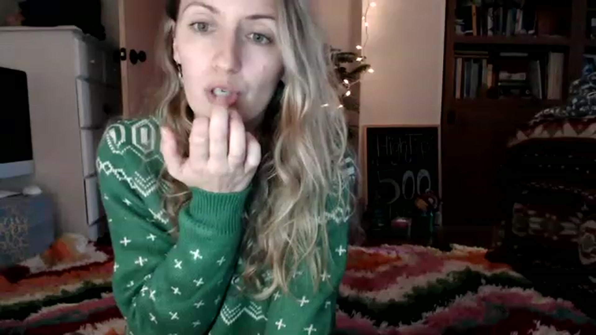 Gallery image thumbnail from WildflowerEm's myfreecams stream on, 12/10/2022, 23:08 image 4 of 20