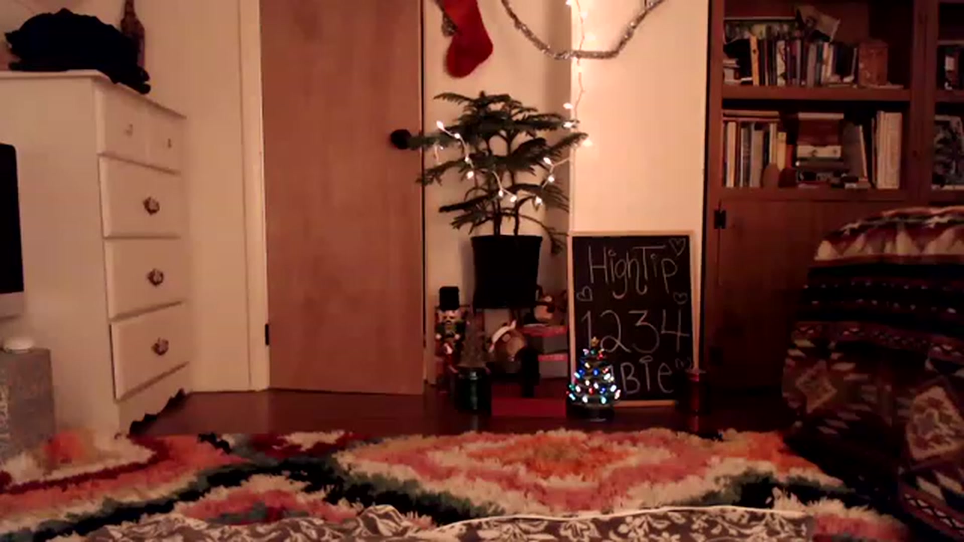 Gallery image thumbnail from WildflowerEm's myfreecams stream on, 12/11/2022, 22:26 image 16 of 20