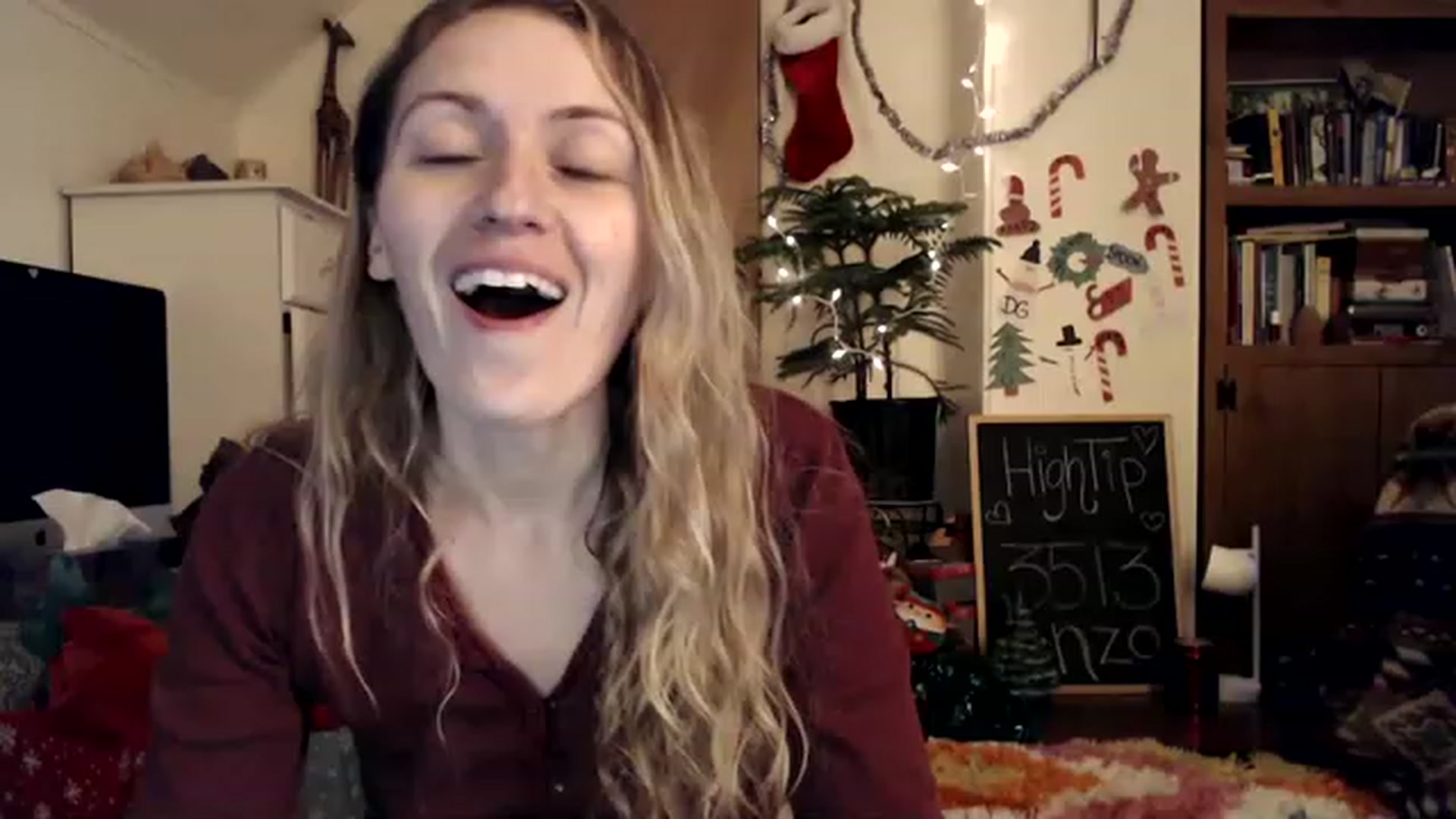 Gallery image thumbnail from WildflowerEm's myfreecams stream on, 12/23/2022, 20:37 image 18 of 20