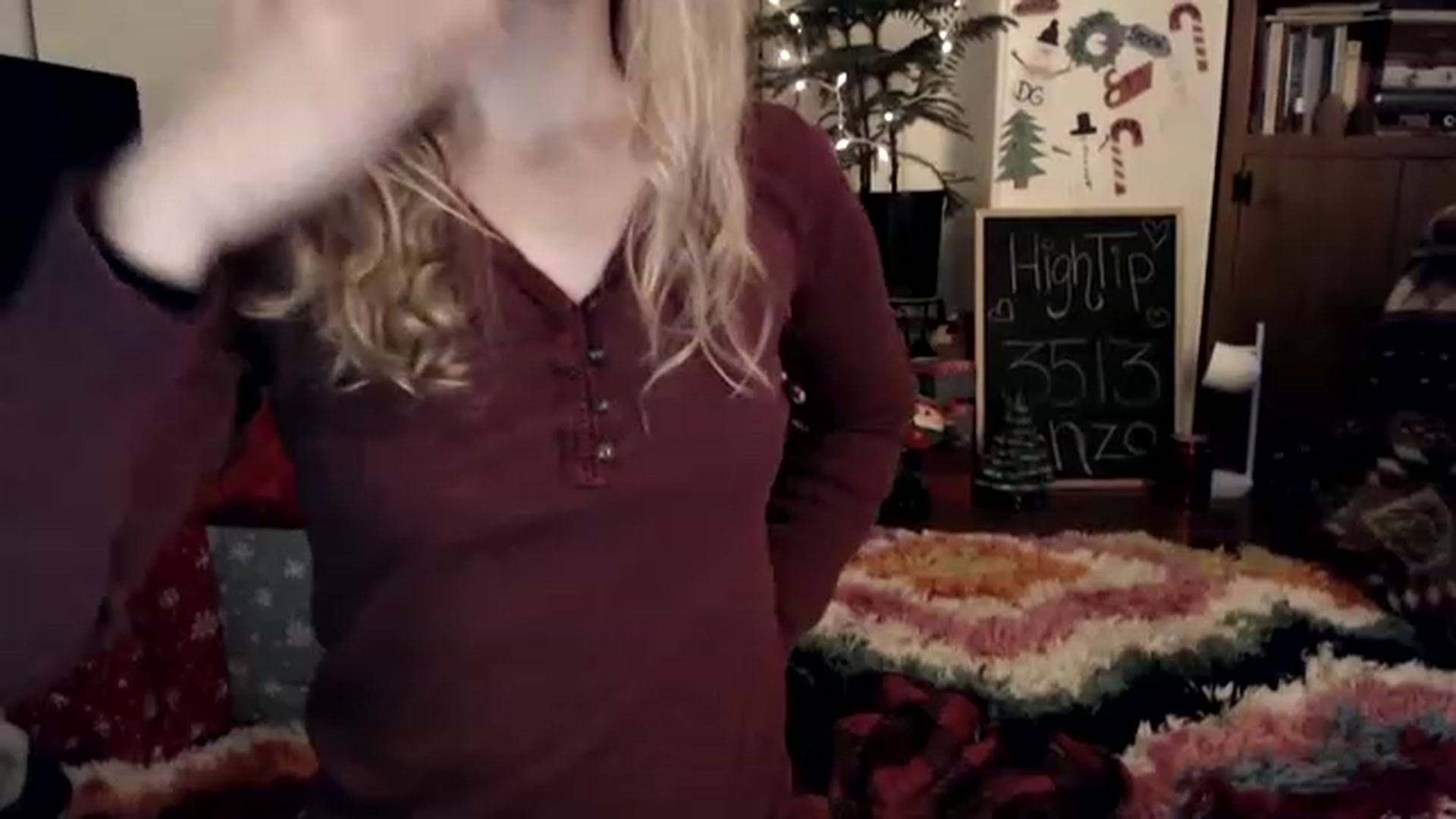 Gallery image thumbnail from WildflowerEm's myfreecams stream on, 12/23/2022, 20:37 image 14 of 20