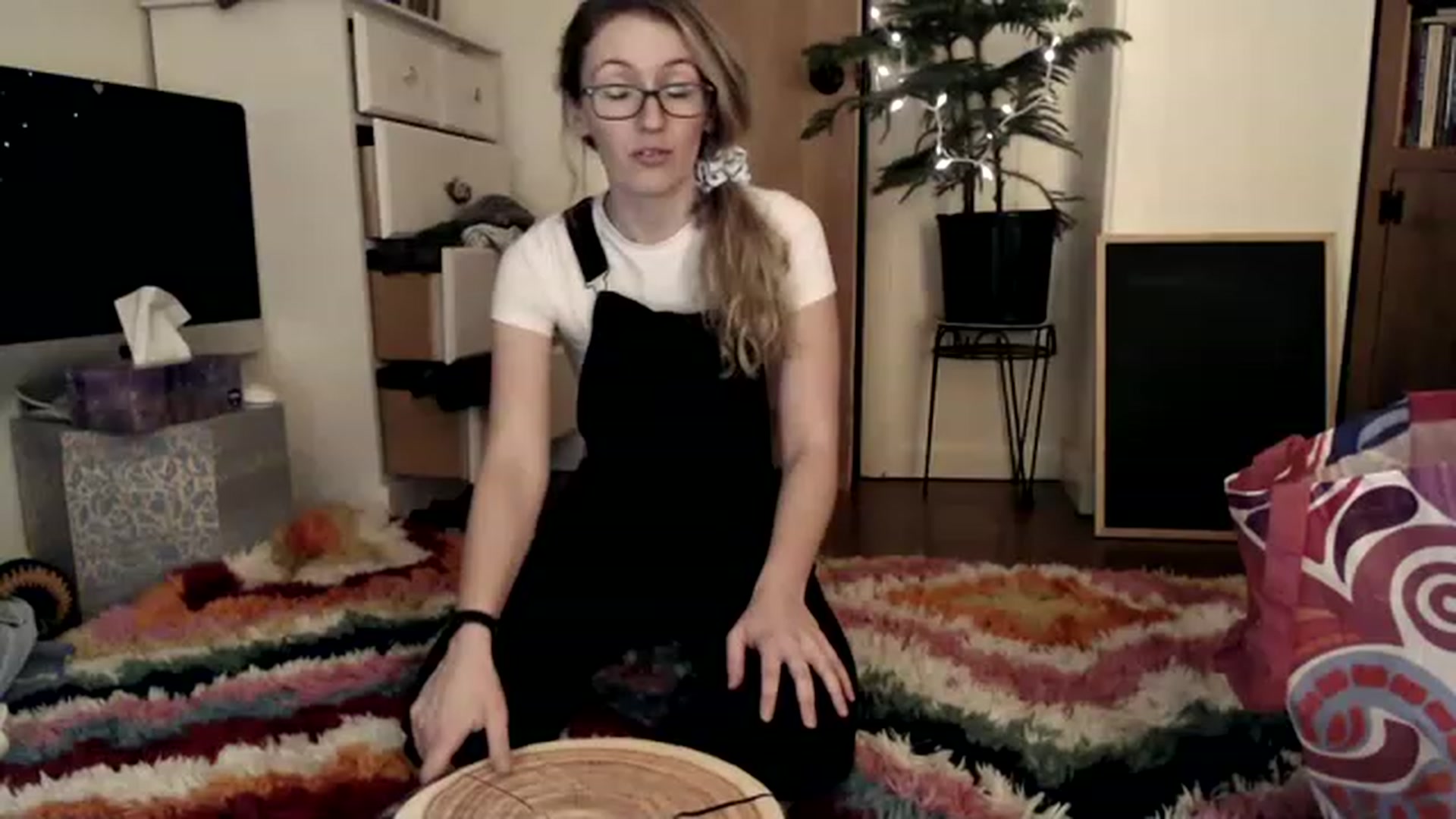 Gallery image thumbnail from WildflowerEm's myfreecams stream on, 01/08/2023, 22:52 image 14 of 20