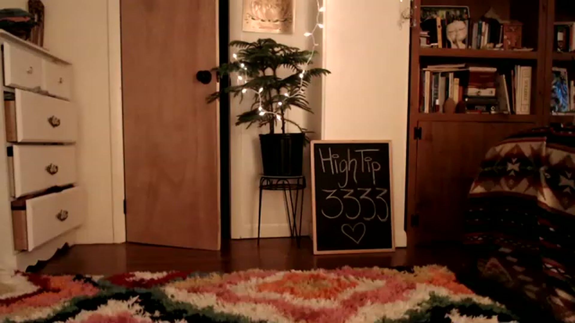 Gallery image thumbnail from WildflowerEm's myfreecams stream on, 01/15/2023, 22:31 image 2 of 20