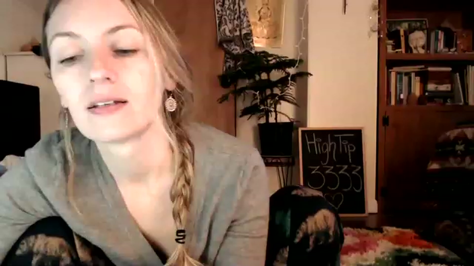 Gallery image thumbnail from WildflowerEm's myfreecams stream on, 01/21/2023, 20:28 image 8 of 20