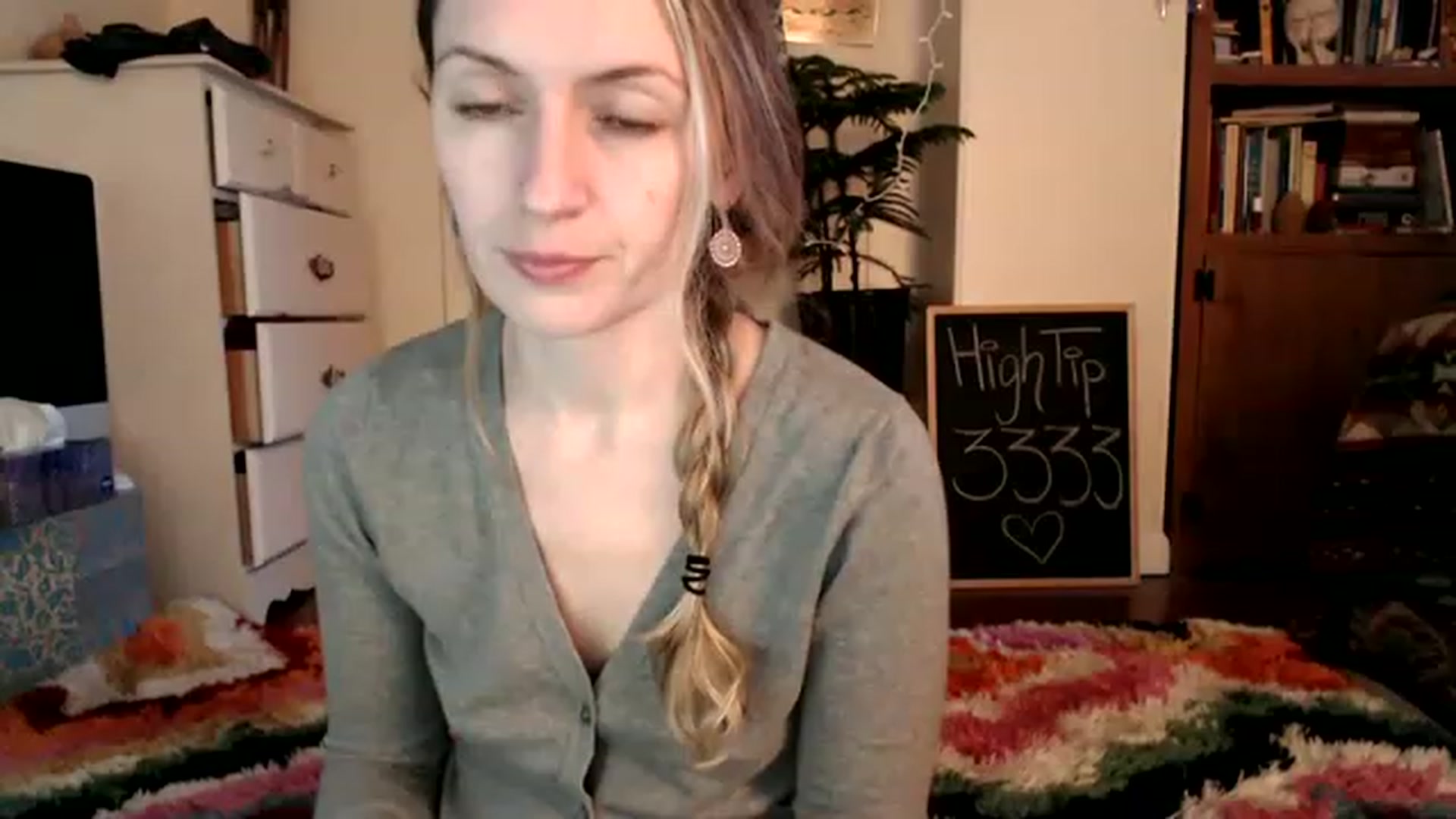 Gallery image thumbnail from WildflowerEm's myfreecams stream on, 01/21/2023, 20:28 image 6 of 20