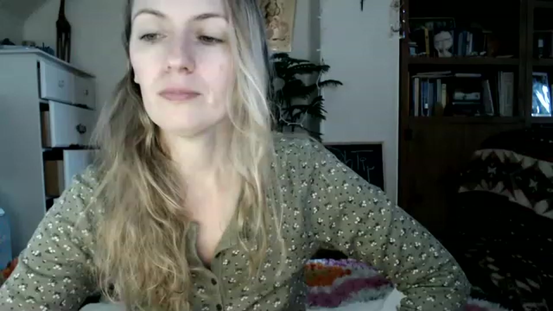 Gallery image thumbnail from WildflowerEm's myfreecams stream on, 01/28/2023, 22:44 image 6 of 20