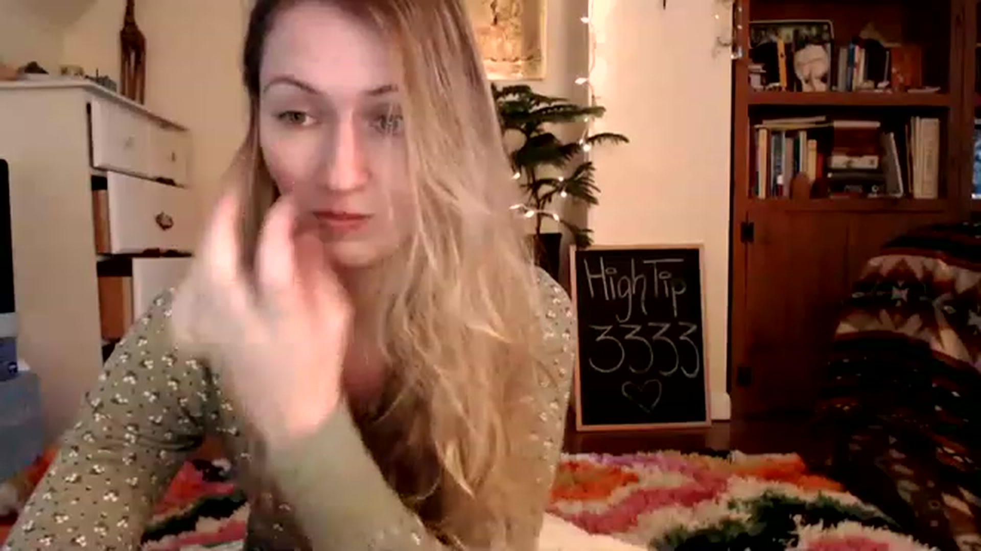 Gallery image thumbnail from WildflowerEm's myfreecams stream on, 01/28/2023, 22:44 image 9 of 20