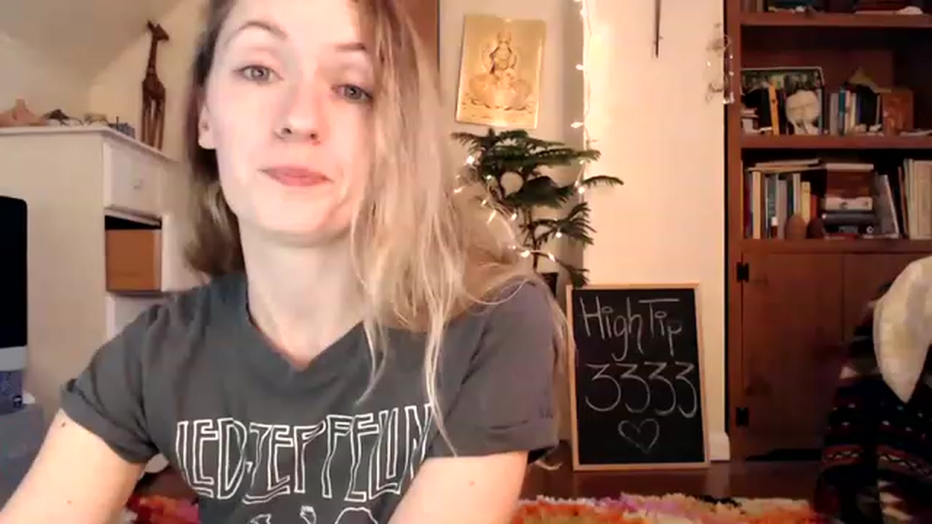 Gallery image thumbnail from WildflowerEm's myfreecams stream on, 01/29/2023, 22:22 image 2 of 20