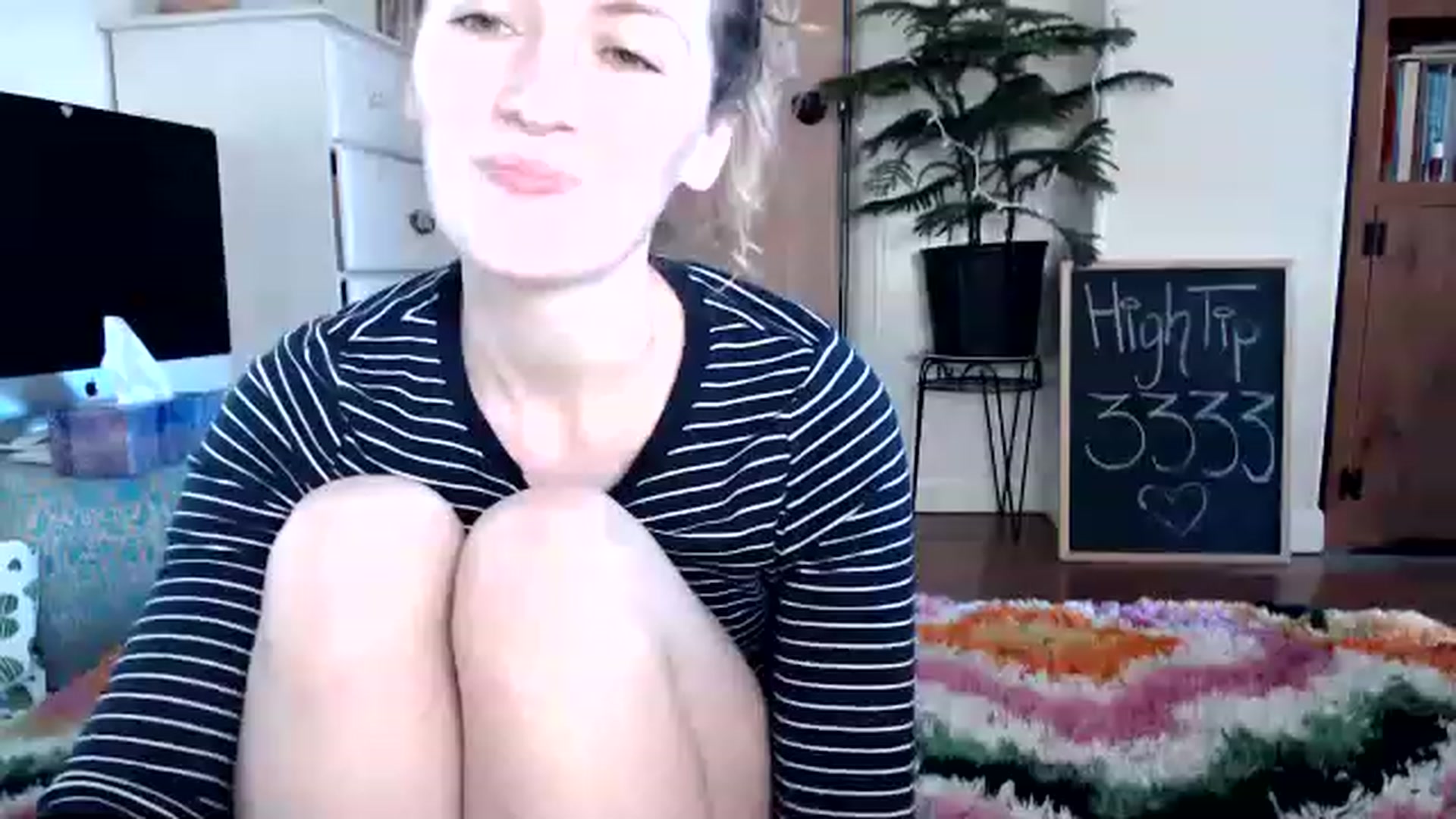 Gallery image thumbnail from WildflowerEm's myfreecams stream on, 01/31/2023, 20:24 image 9 of 20