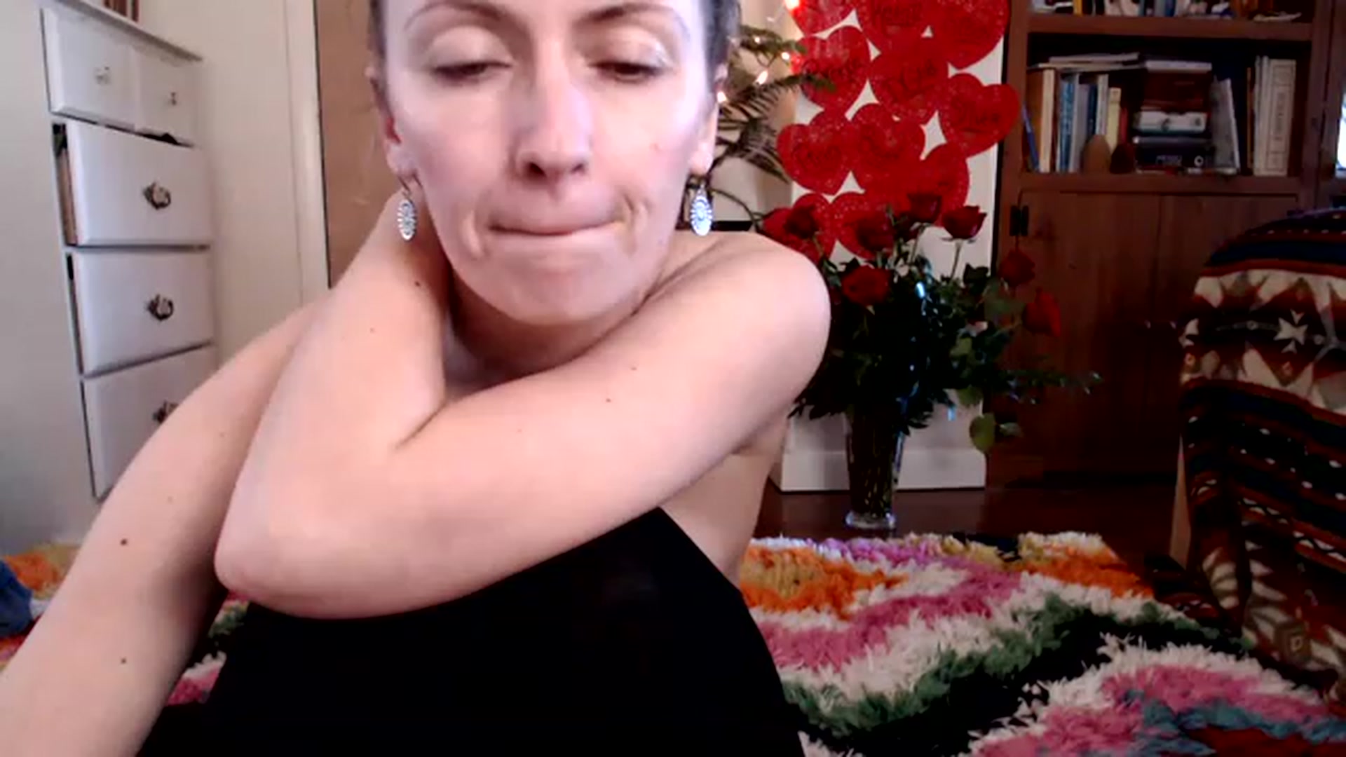 Gallery image thumbnail from WildflowerEm's myfreecams stream on, 02/18/2023, 23:00 image 11 of 20