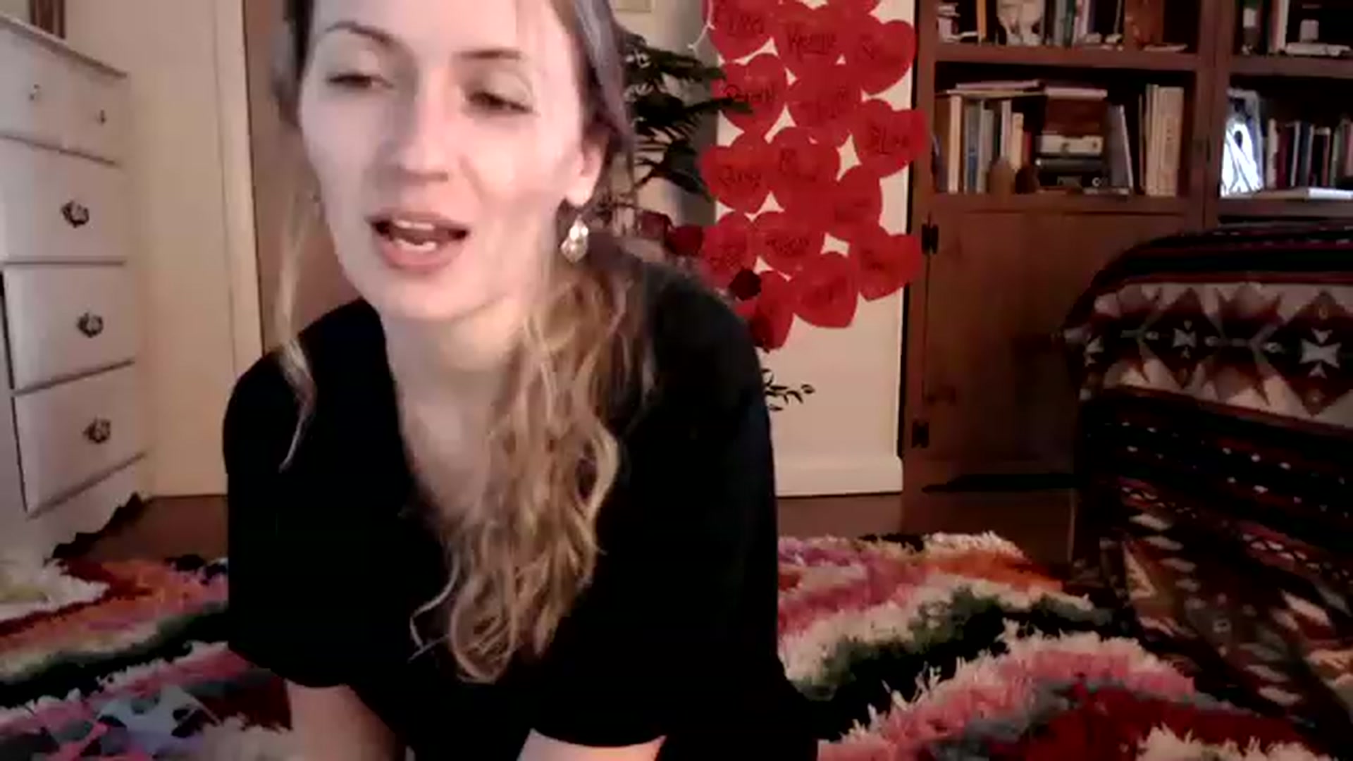 Gallery image thumbnail from WildflowerEm's myfreecams stream on, 02/19/2023, 20:31 image 18 of 20