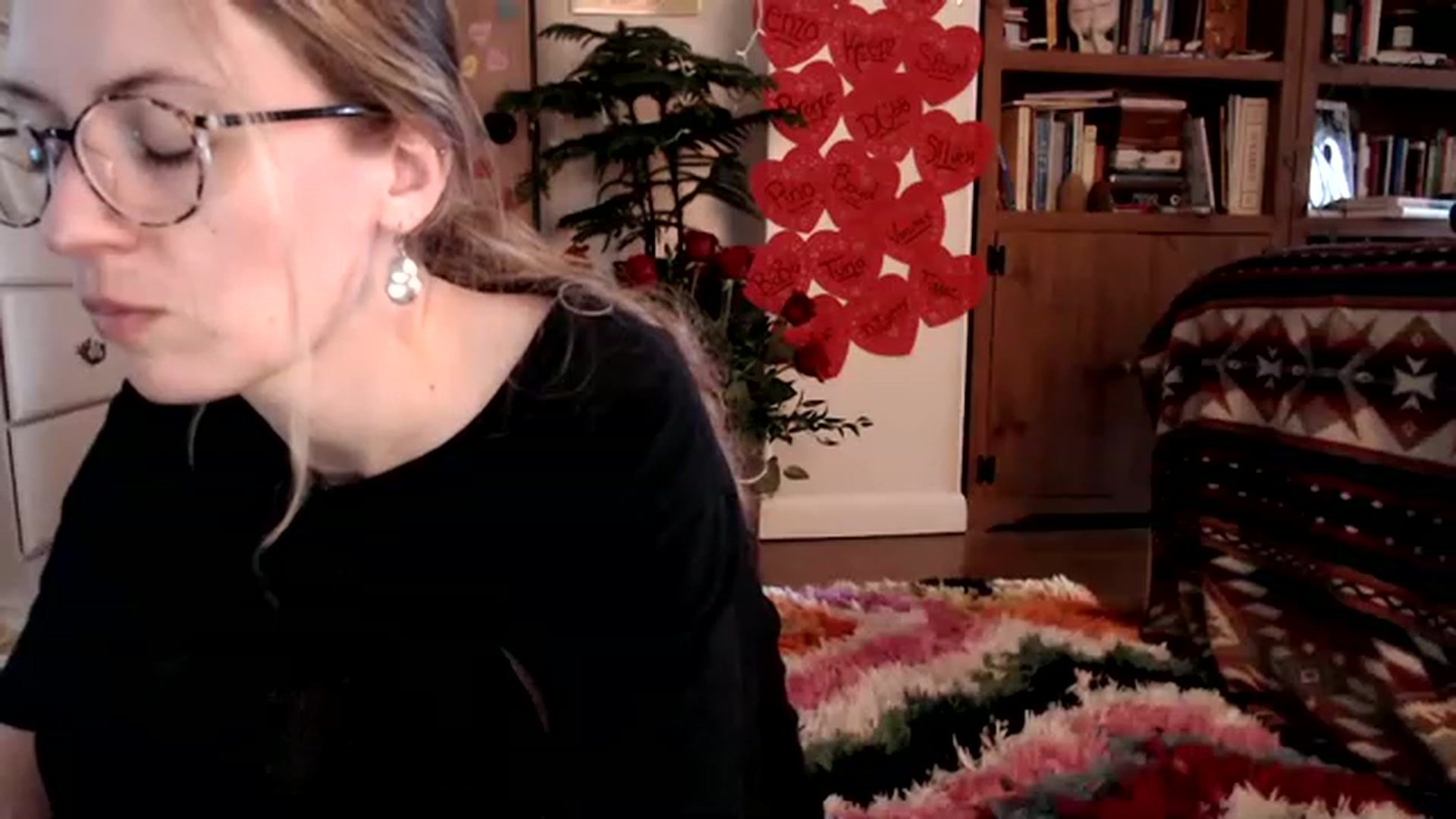 Gallery image thumbnail from WildflowerEm's myfreecams stream on, 02/19/2023, 20:31 image 11 of 20