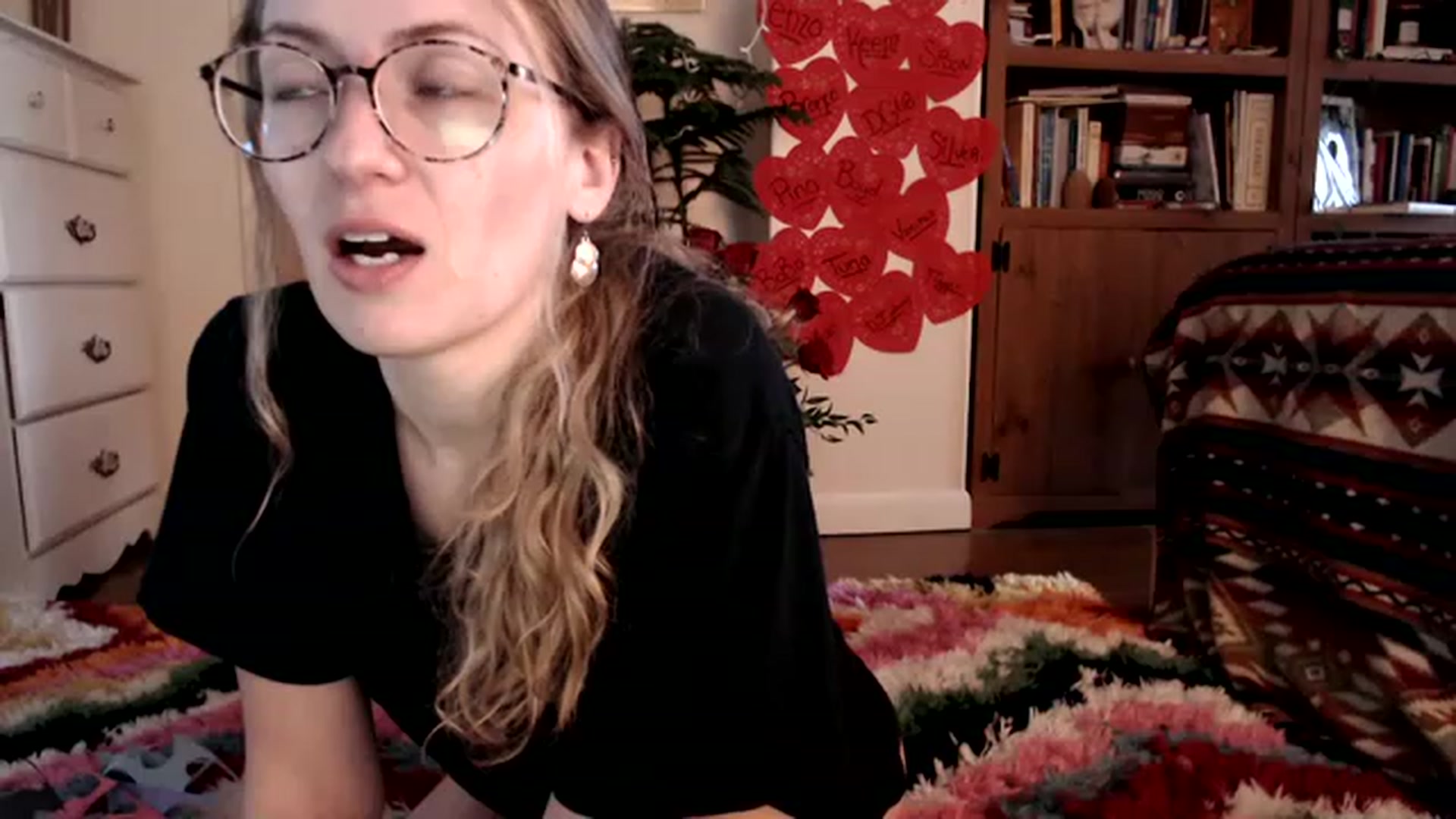 Gallery image thumbnail from WildflowerEm's myfreecams stream on, 02/19/2023, 20:31 image 17 of 20