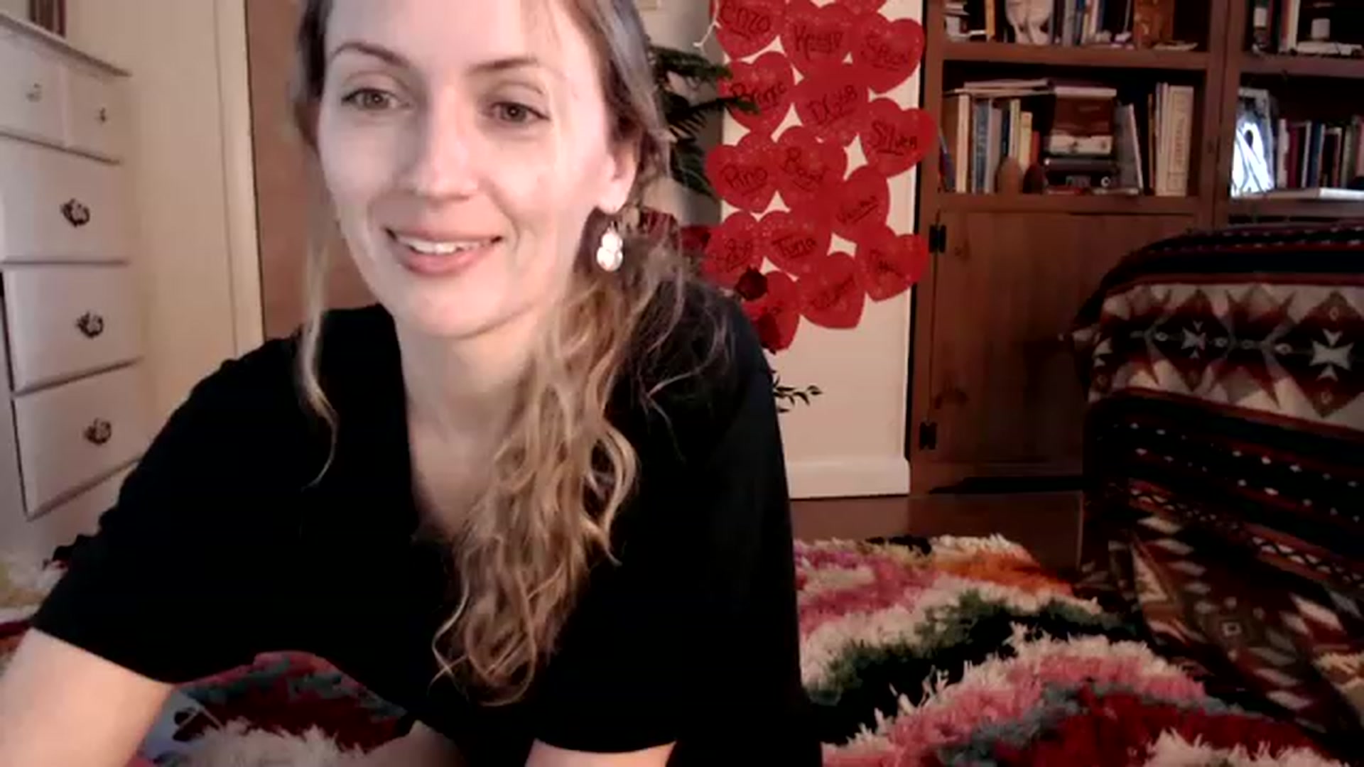 Gallery image thumbnail from WildflowerEm's myfreecams stream on, 02/19/2023, 20:31 image 20 of 20