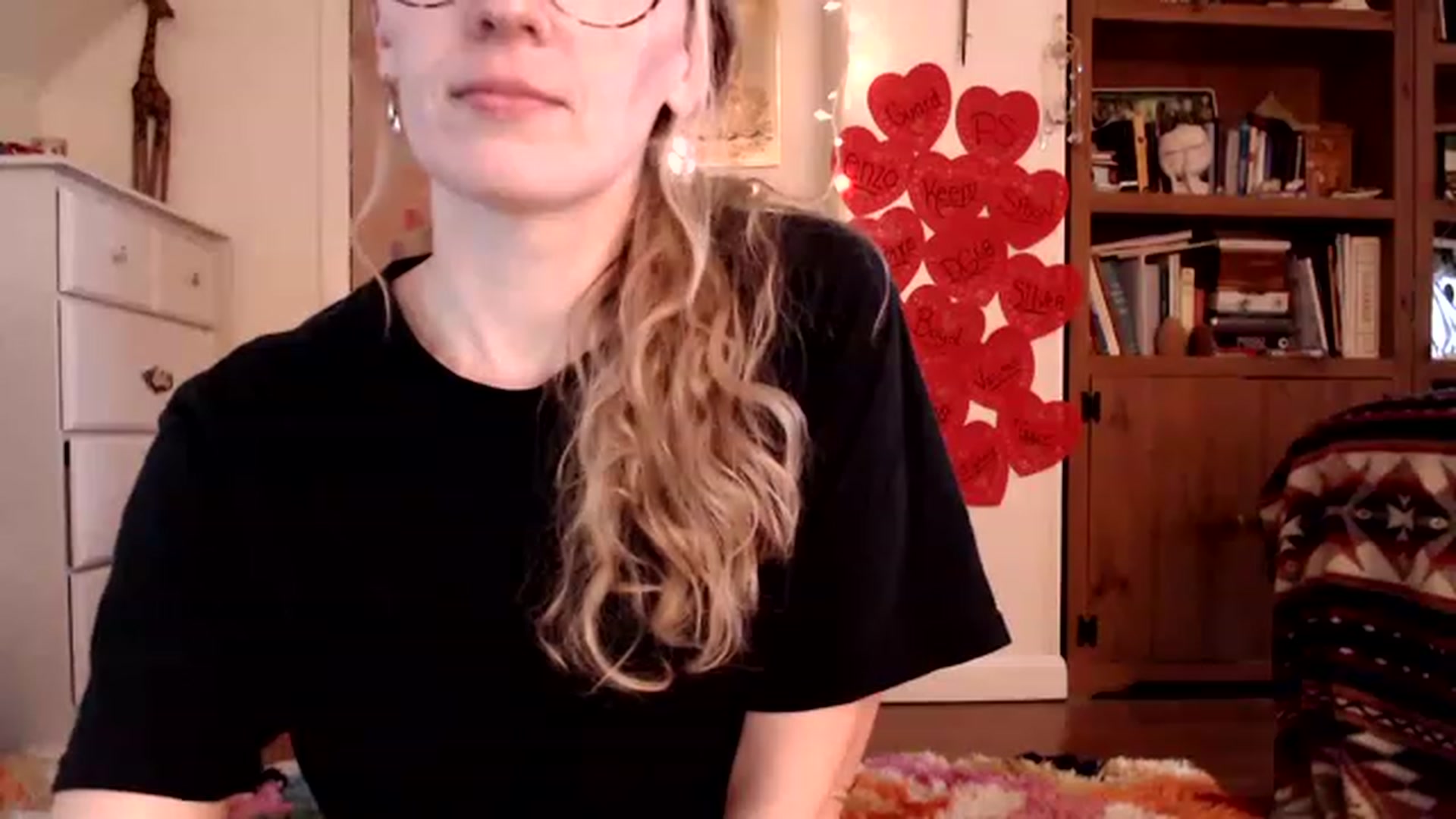 Gallery image thumbnail from WildflowerEm's myfreecams stream on, 02/19/2023, 22:11 image 4 of 20