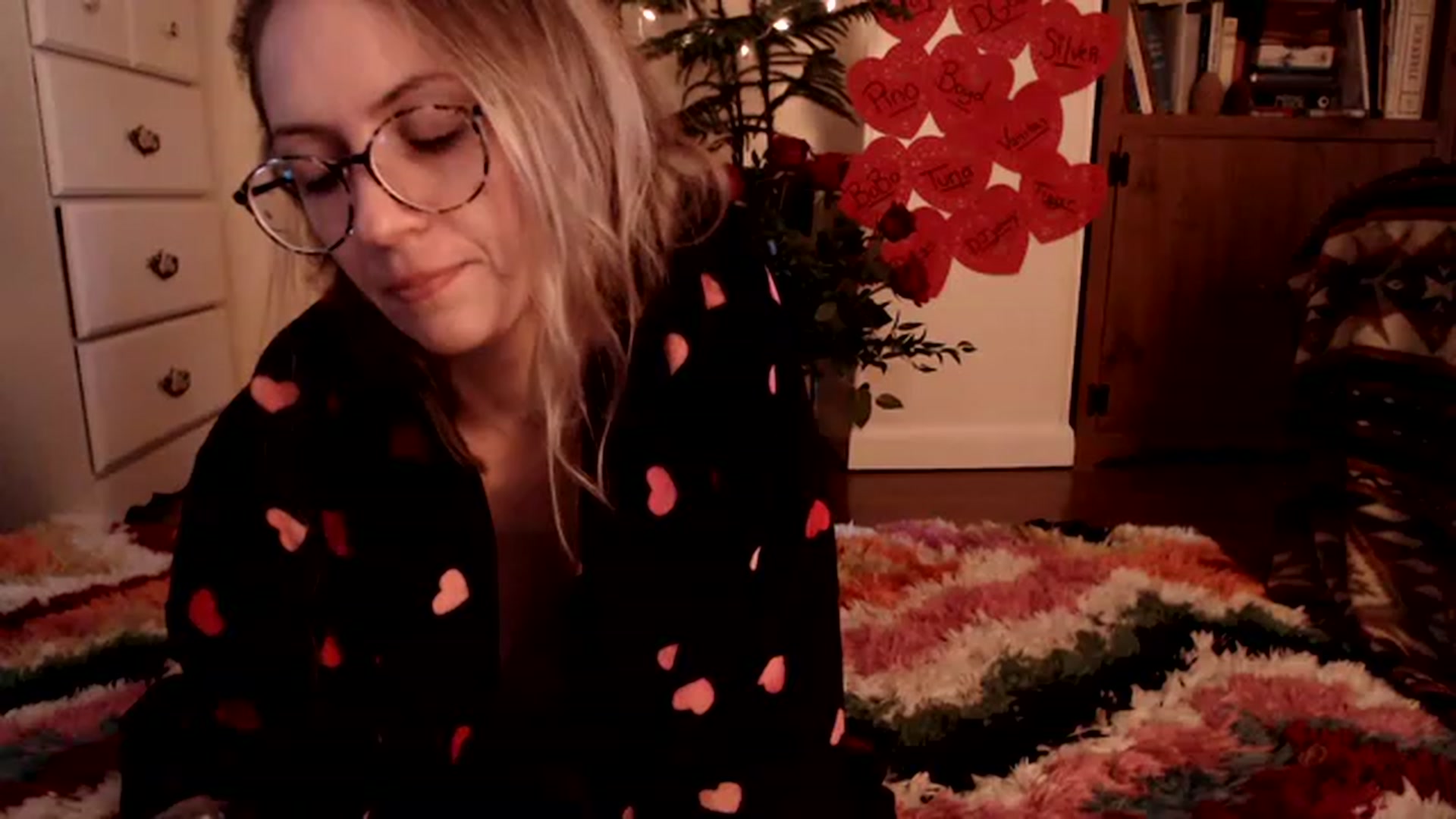 Gallery image thumbnail from WildflowerEm's myfreecams stream on, 02/19/2023, 22:11 image 17 of 20