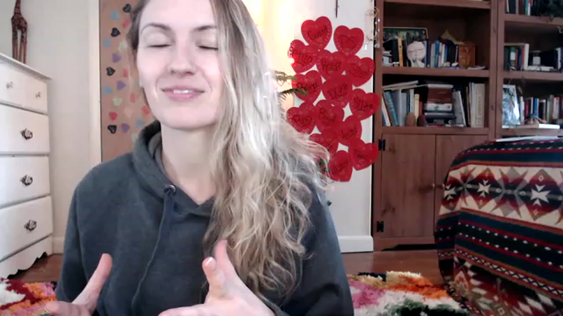 Gallery image thumbnail from WildflowerEm's myfreecams stream on, 02/25/2023, 22:11 image 2 of 20