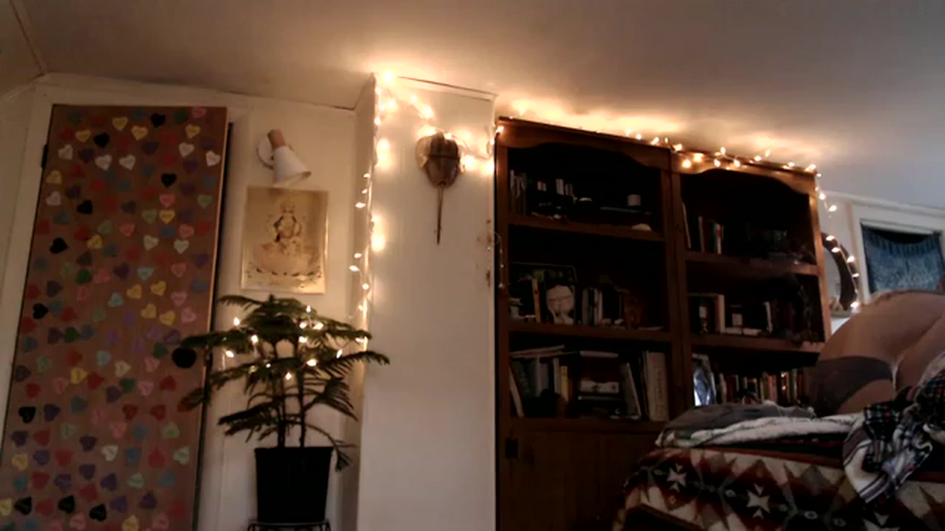 Gallery image thumbnail from WildflowerEm's myfreecams stream on, 03/04/2023, 22:15 image 17 of 20