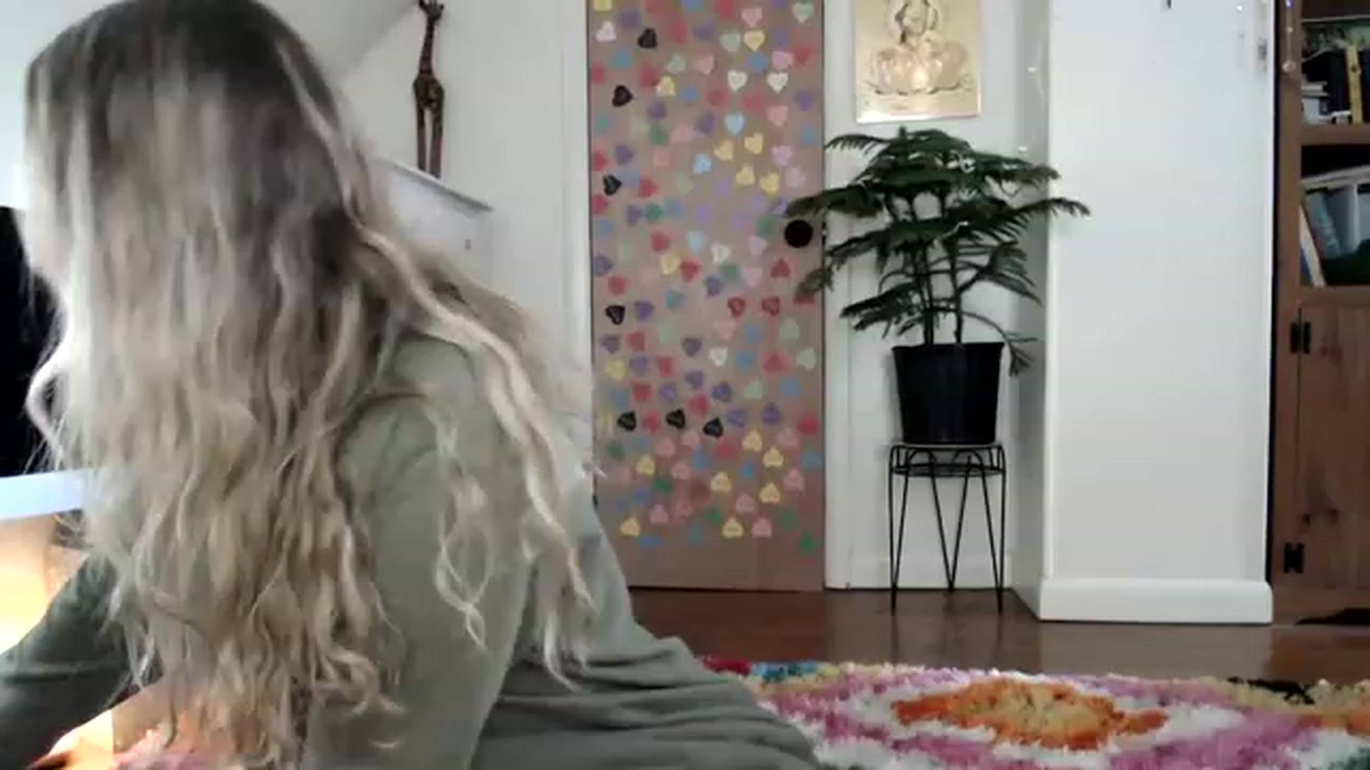 Gallery image thumbnail from WildflowerEm's myfreecams stream on, 03/04/2023, 22:15 image 2 of 20
