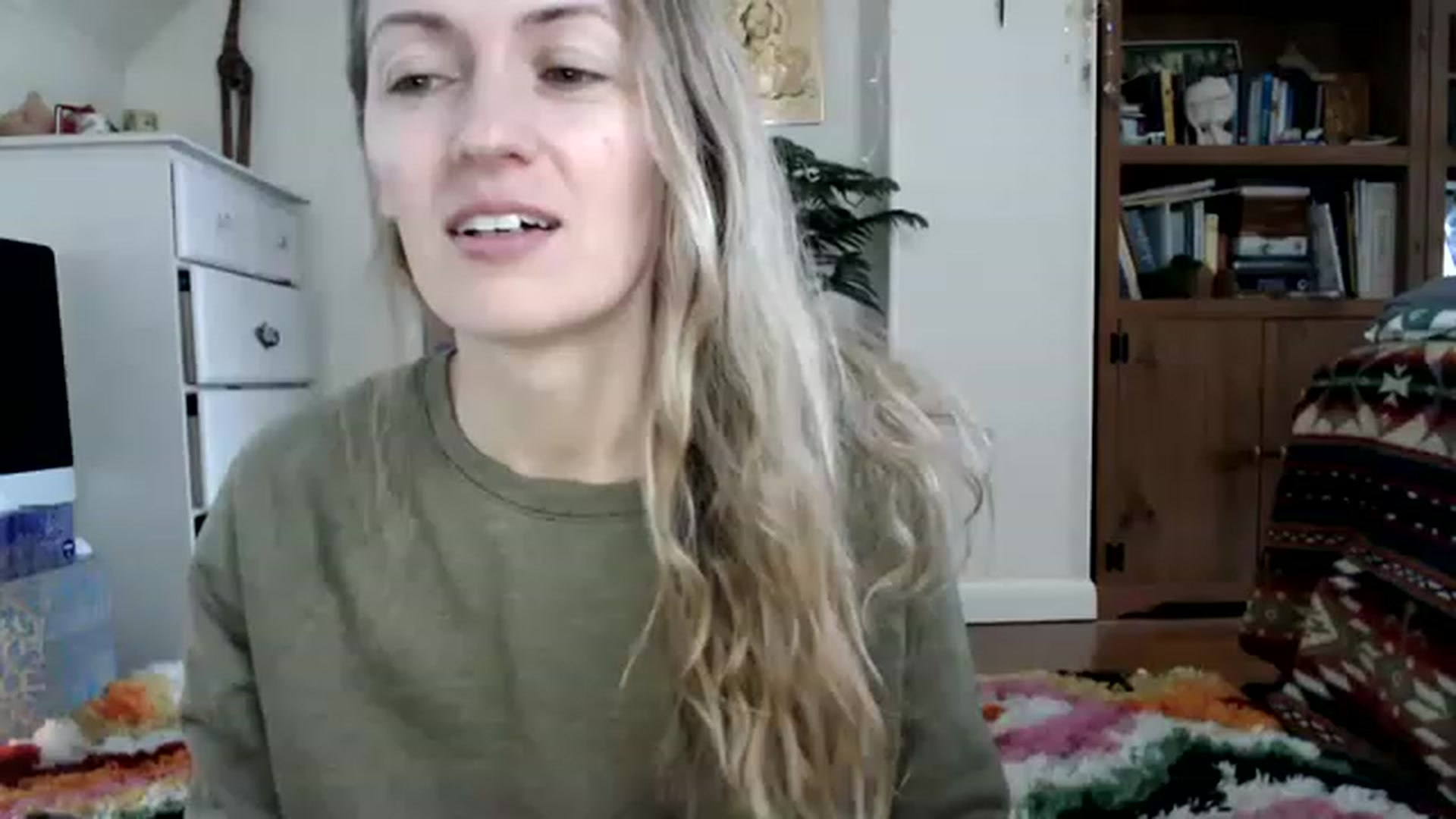 Gallery image thumbnail from WildflowerEm's myfreecams stream on, 03/04/2023, 22:15 image 1 of 20