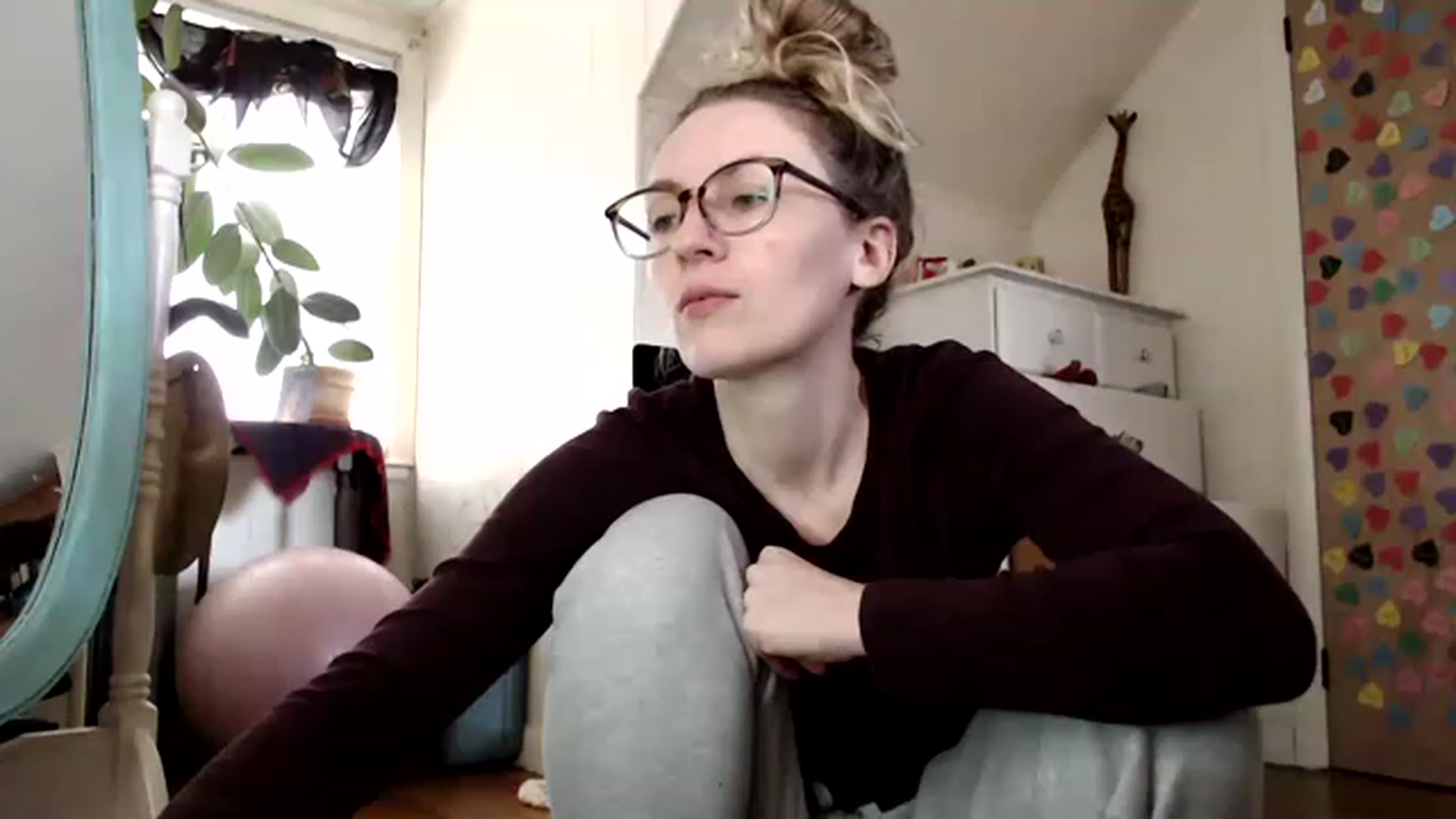 Gallery image thumbnail from WildflowerEm's myfreecams stream on, 03/05/2023, 21:55 image 3 of 20