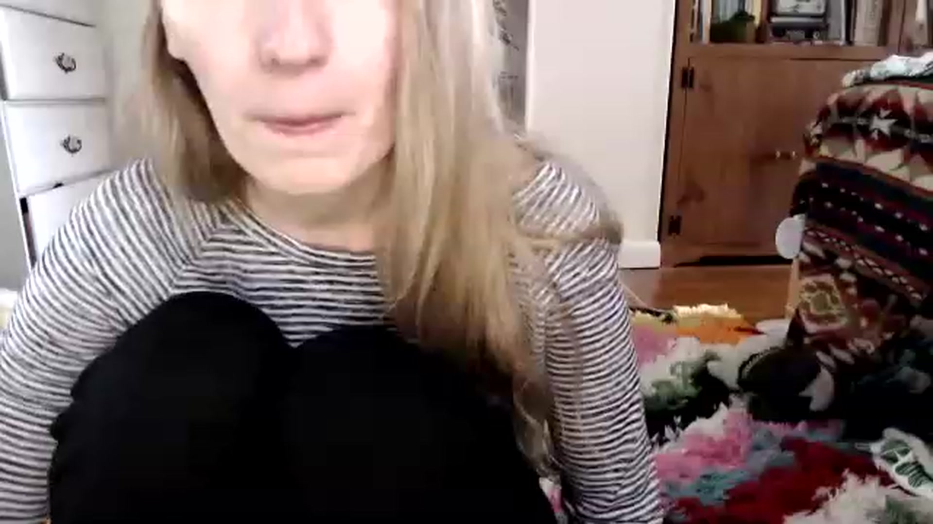 Gallery image thumbnail from WildflowerEm's myfreecams stream on, 03/08/2023, 19:33 image 11 of 20