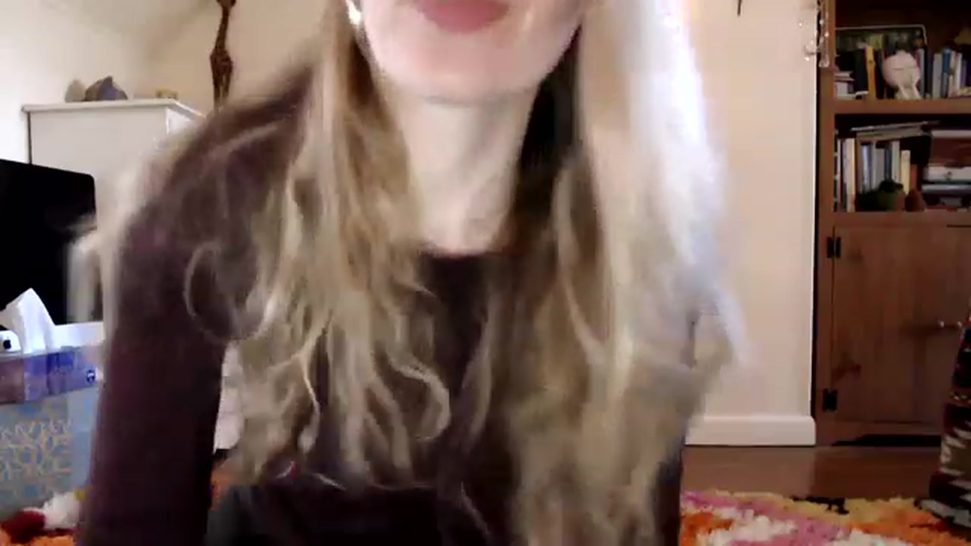 Gallery image thumbnail from WildflowerEm's myfreecams stream on, 03/19/2023, 21:34 image 7 of 20