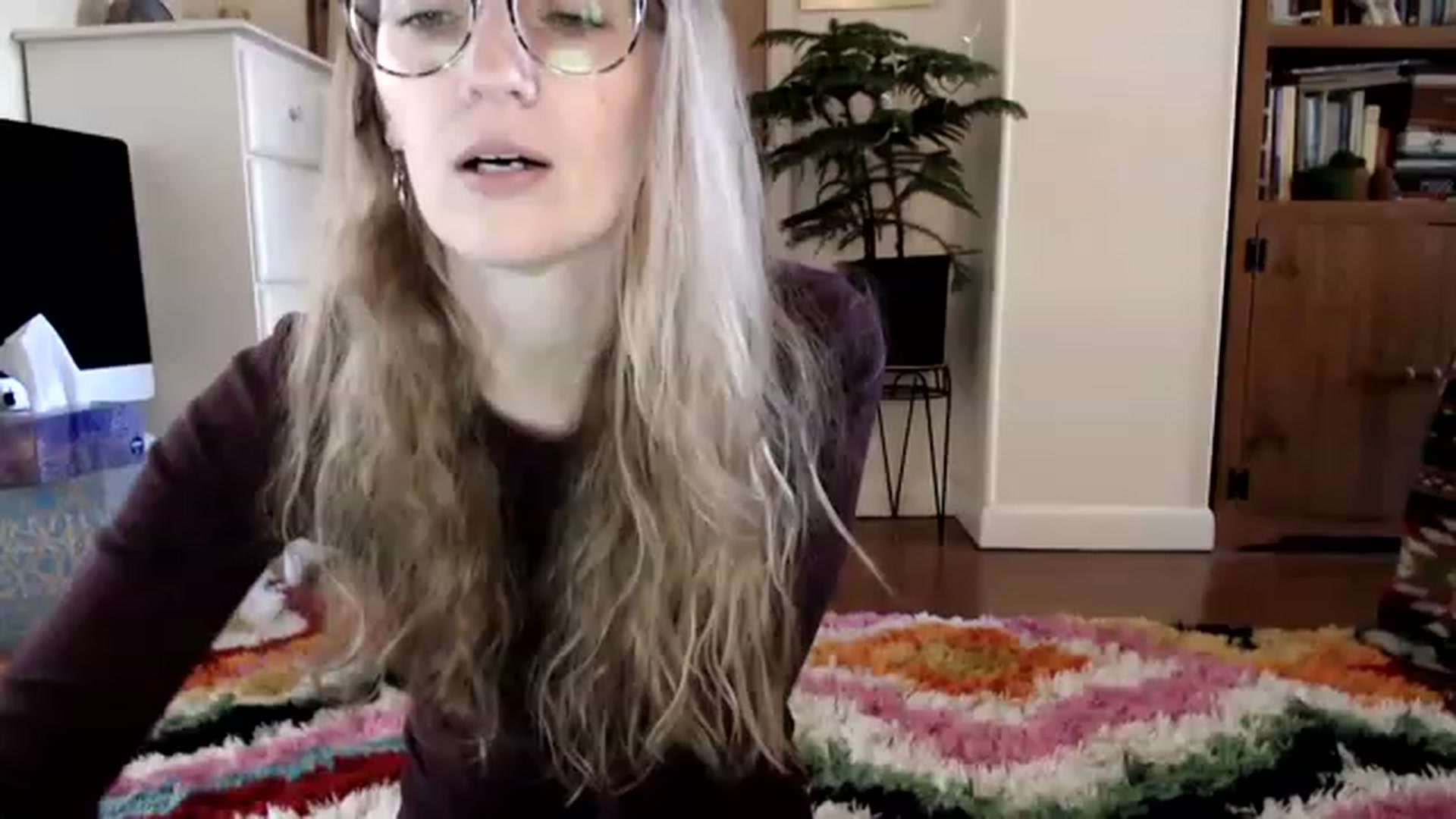 Gallery image thumbnail from WildflowerEm's myfreecams stream on, 03/19/2023, 21:34 image 5 of 20