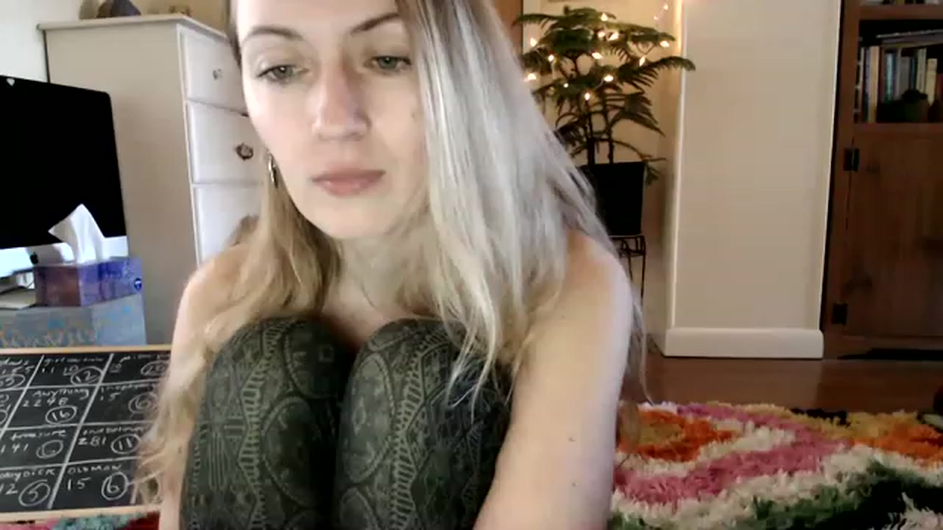 Gallery image thumbnail from WildflowerEm's myfreecams stream on, 03/19/2023, 21:34 image 20 of 20