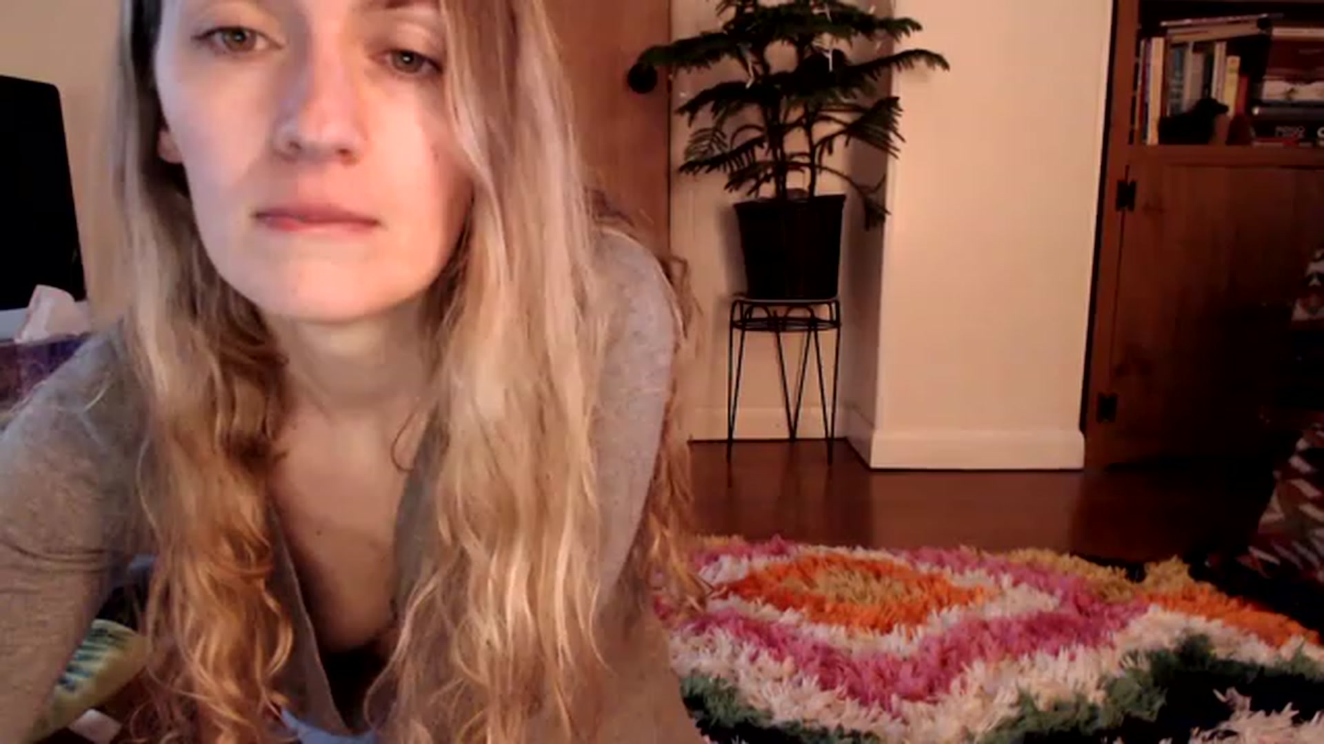 Gallery image thumbnail from WildflowerEm's myfreecams stream on, 03/25/2023, 21:44 image 8 of 20