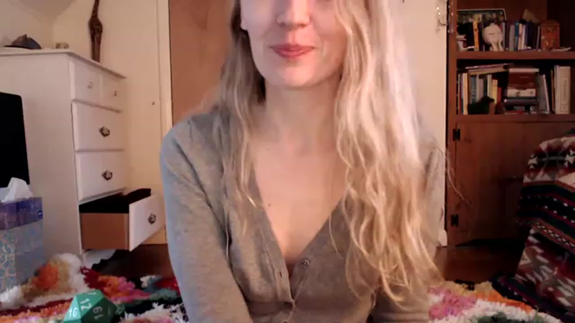 Gallery image thumbnail from WildflowerEm's myfreecams stream on, 03/25/2023, 21:44 image 3 of 20