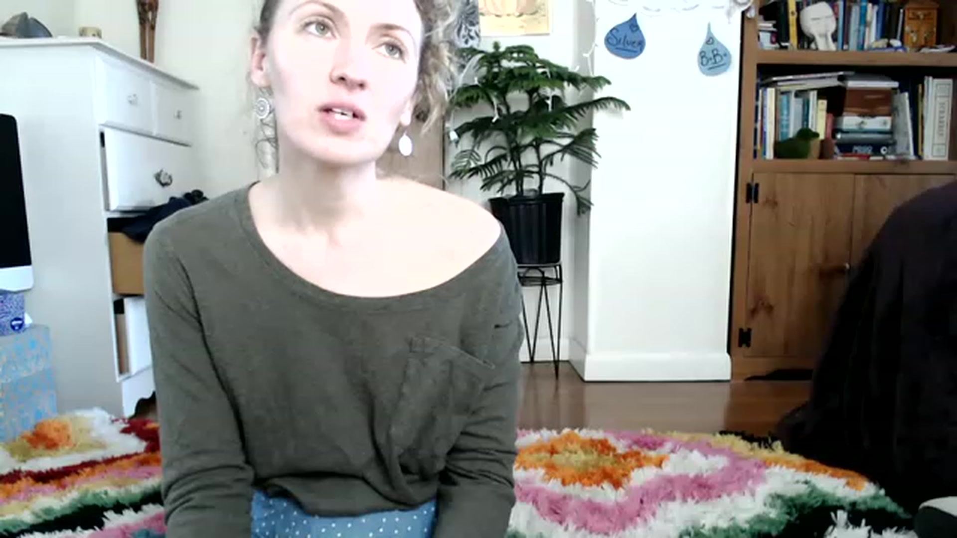 Gallery image thumbnail from WildflowerEm's myfreecams stream on, 04/08/2023, 21:26 image 3 of 20