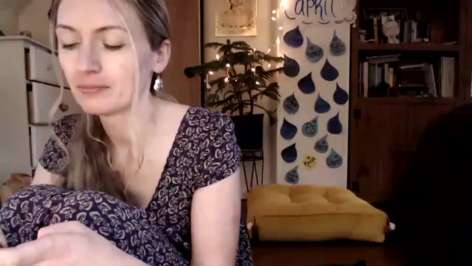 Gallery image thumbnail from WildflowerEm's myfreecams stream on, 04/30/2023, 20:37 image 11 of 20