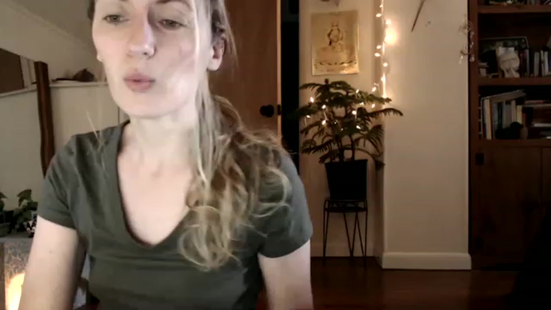 Gallery image thumbnail from WildflowerEm's myfreecams stream on, 06/17/2023, 22:04 image 1 of 20