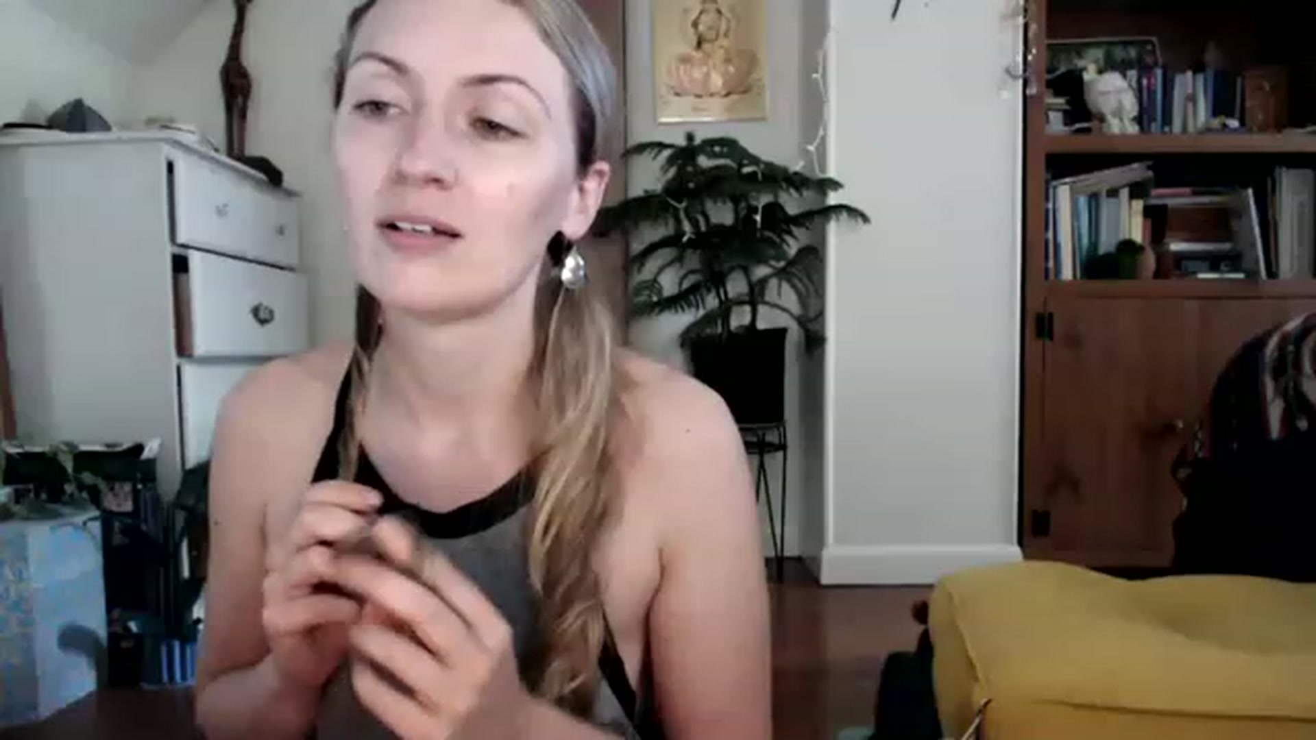 Gallery image thumbnail from WildflowerEm's myfreecams stream on, 06/29/2023, 19:16 image 4 of 20