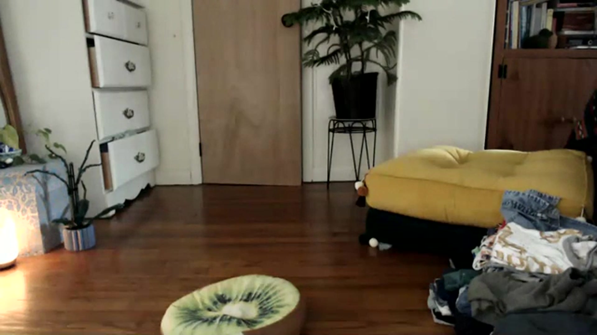 Gallery image thumbnail from WildflowerEm's myfreecams stream on, 07/02/2023, 20:15 image 15 of 20