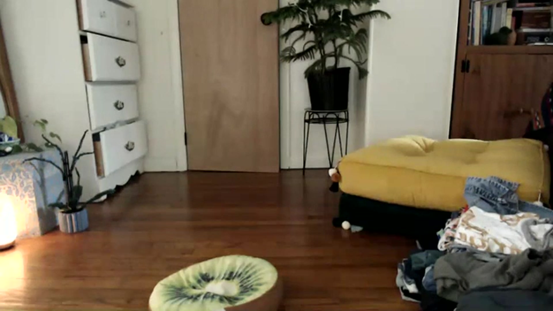 Gallery image thumbnail from WildflowerEm's myfreecams stream on, 07/02/2023, 20:15 image 14 of 20