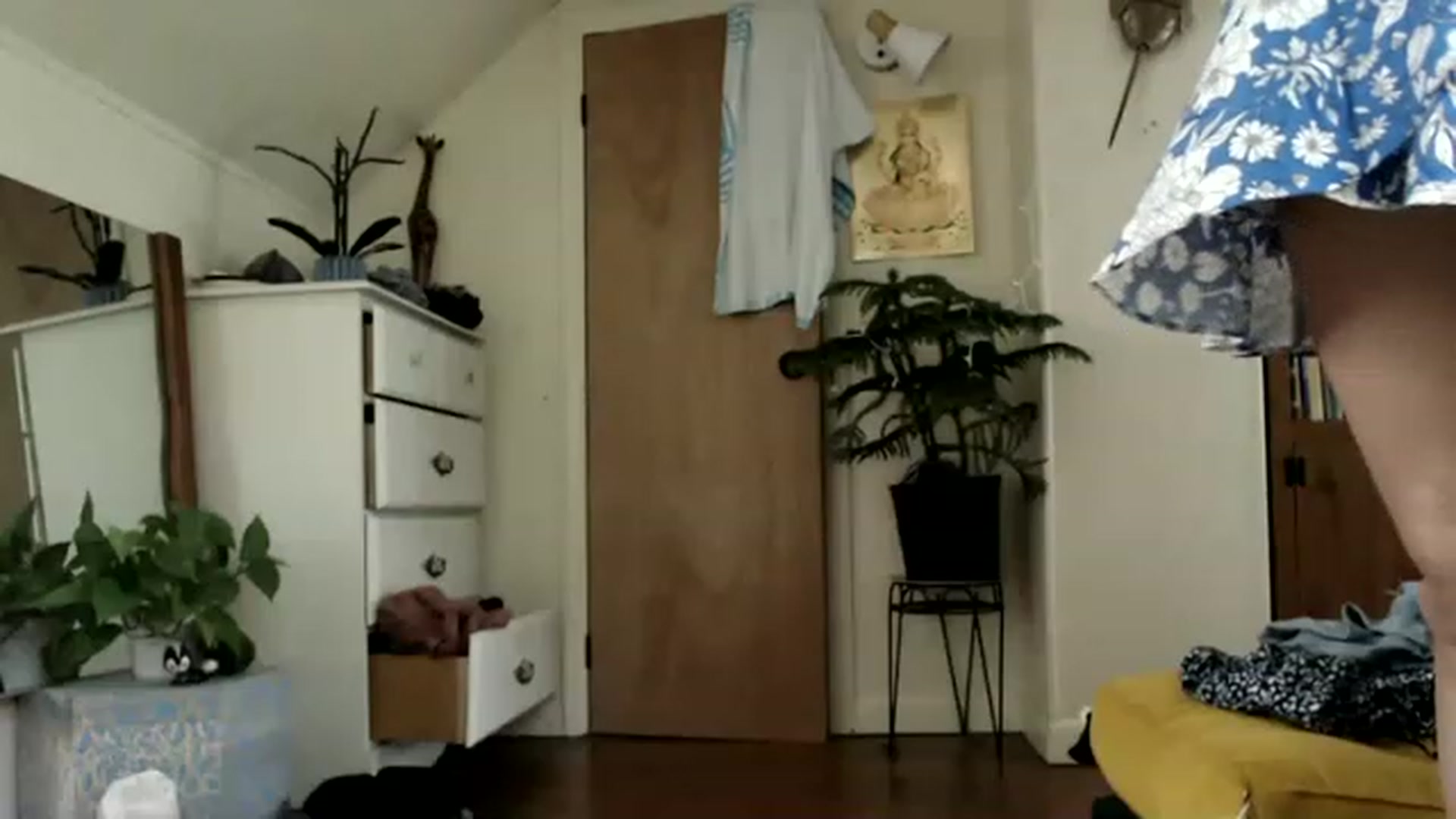 Gallery image thumbnail from WildflowerEm's myfreecams stream on, 07/21/2023, 21:47 image 11 of 20