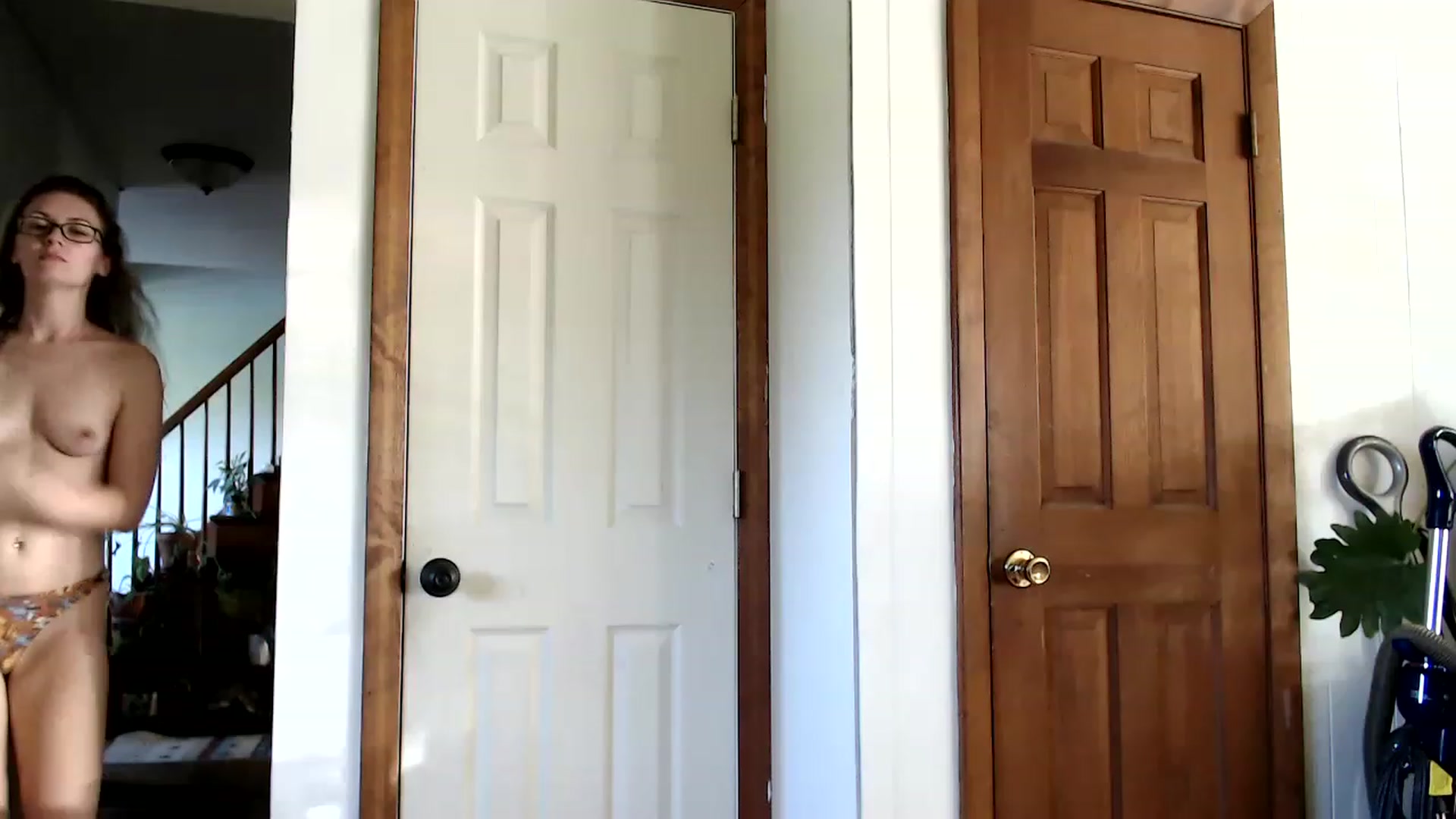 Gallery image thumbnail from WildflowerEm's myfreecams stream on, 07/28/2023, 21:24 image 15 of 20