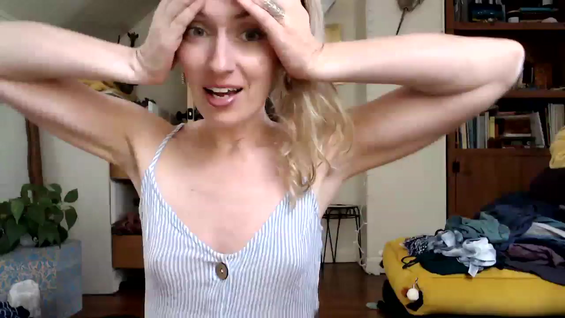 Gallery image thumbnail from WildflowerEm's myfreecams stream on, 07/29/2023, 20:07 image 1 of 20