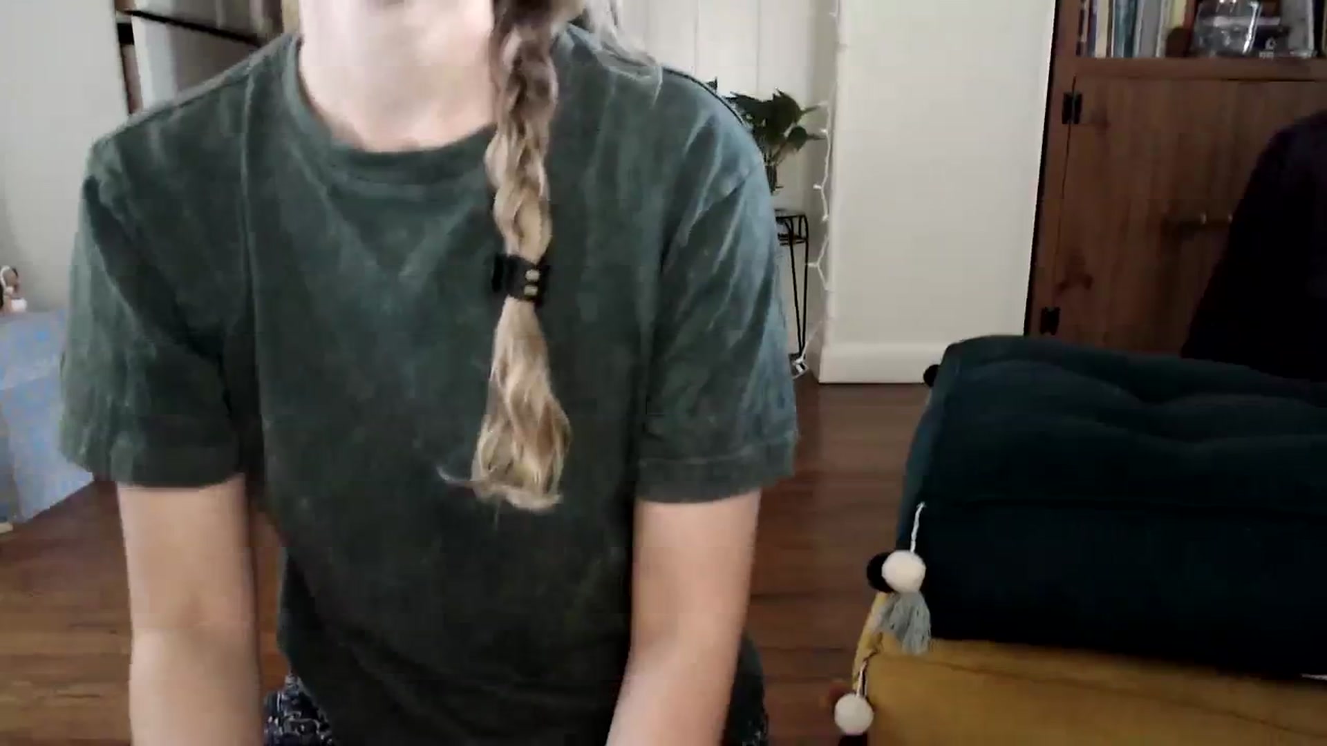 Gallery image thumbnail from WildflowerEm's myfreecams stream on, 08/18/2023, 19:32 image 18 of 20