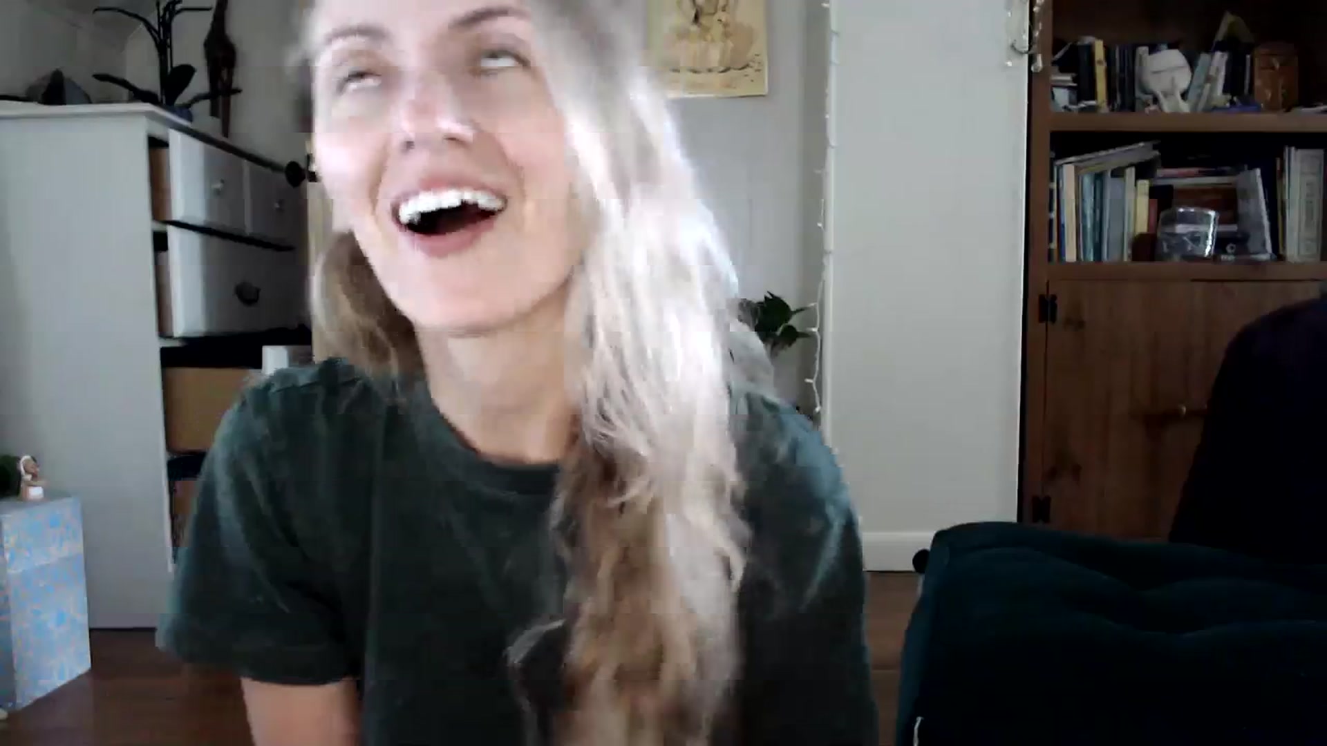 Gallery image thumbnail from WildflowerEm's myfreecams stream on, 08/18/2023, 19:32 image 7 of 20