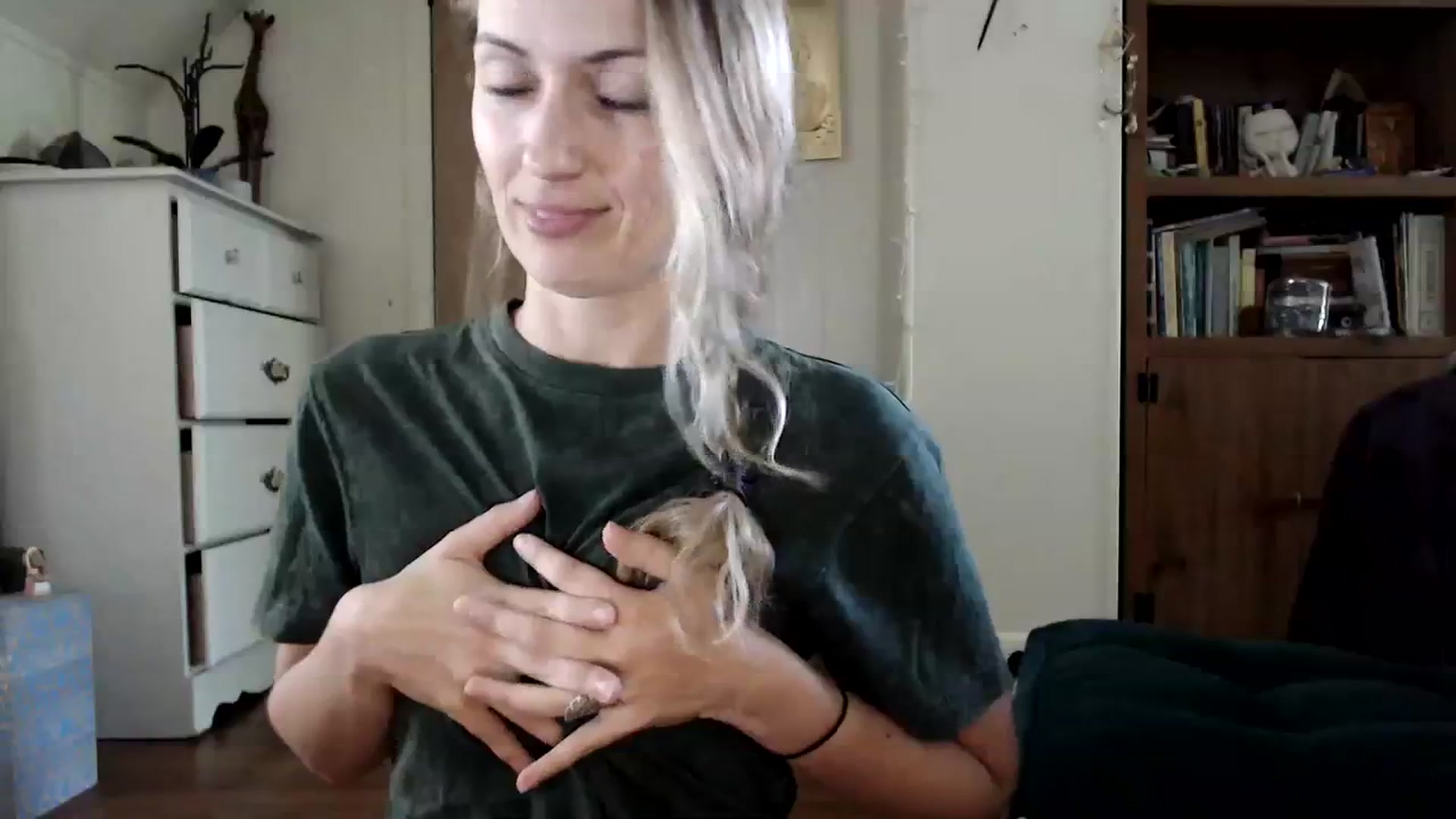 Gallery image thumbnail from WildflowerEm's myfreecams stream on, 08/18/2023, 19:48 image 18 of 20