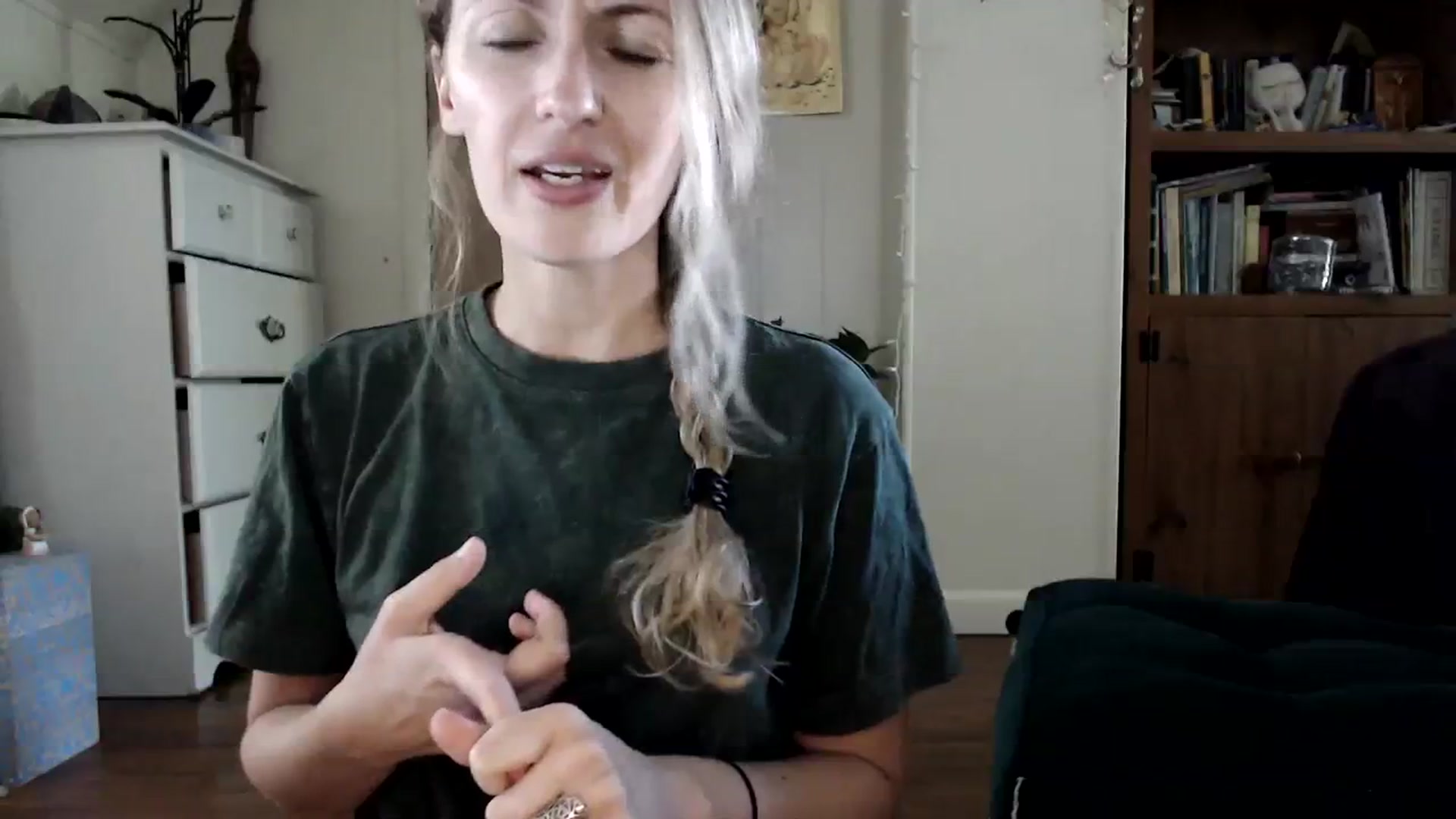 Gallery image thumbnail from WildflowerEm's myfreecams stream on, 08/18/2023, 19:48 image 16 of 20